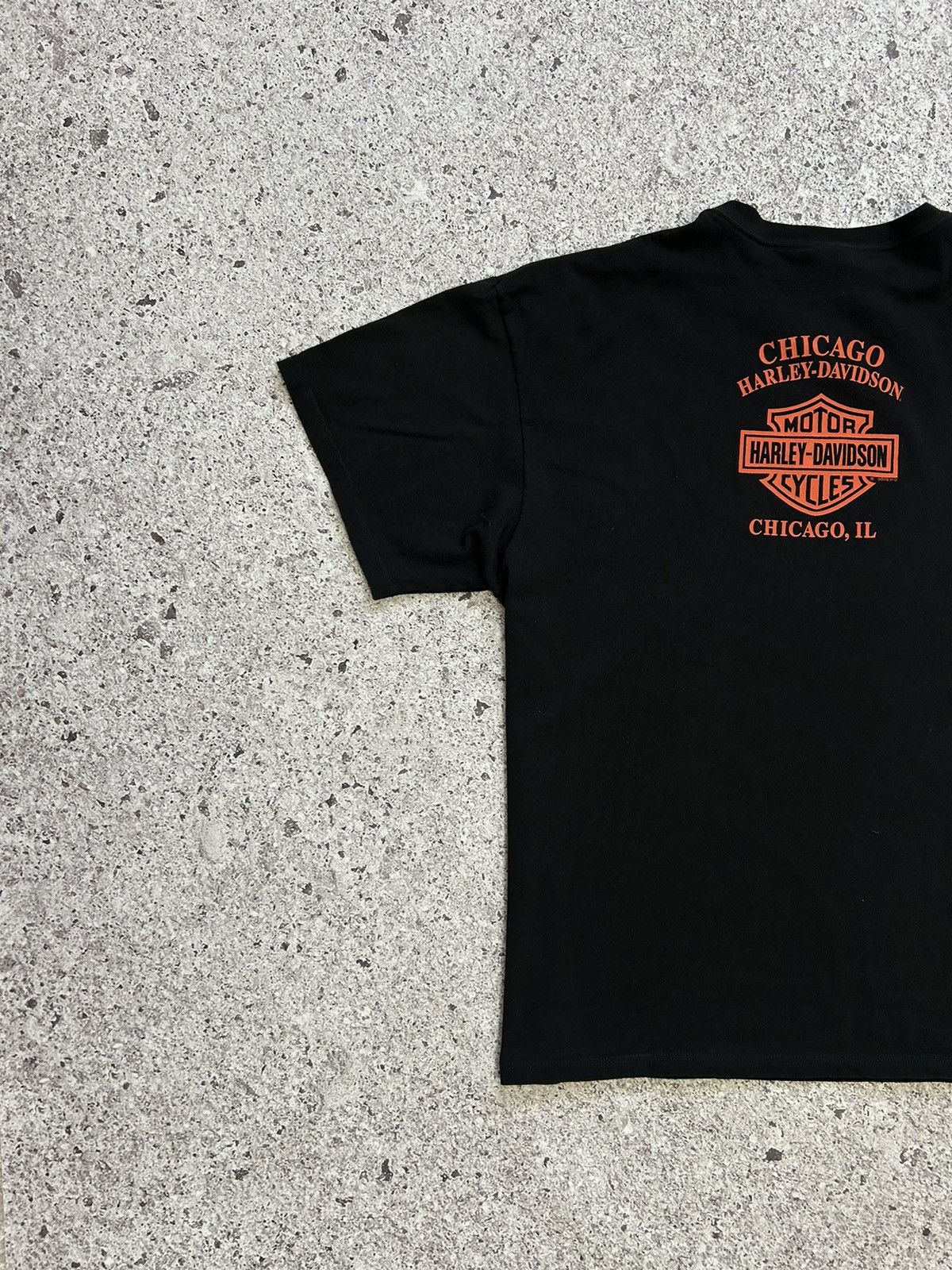 Band Tees × Harley Davidson × Vintage Vintage 2015 Harley Davidson Chicago Precision Tuned T-Shirt Size US XXL / EU 58 / 5 - 7 Thumbnail