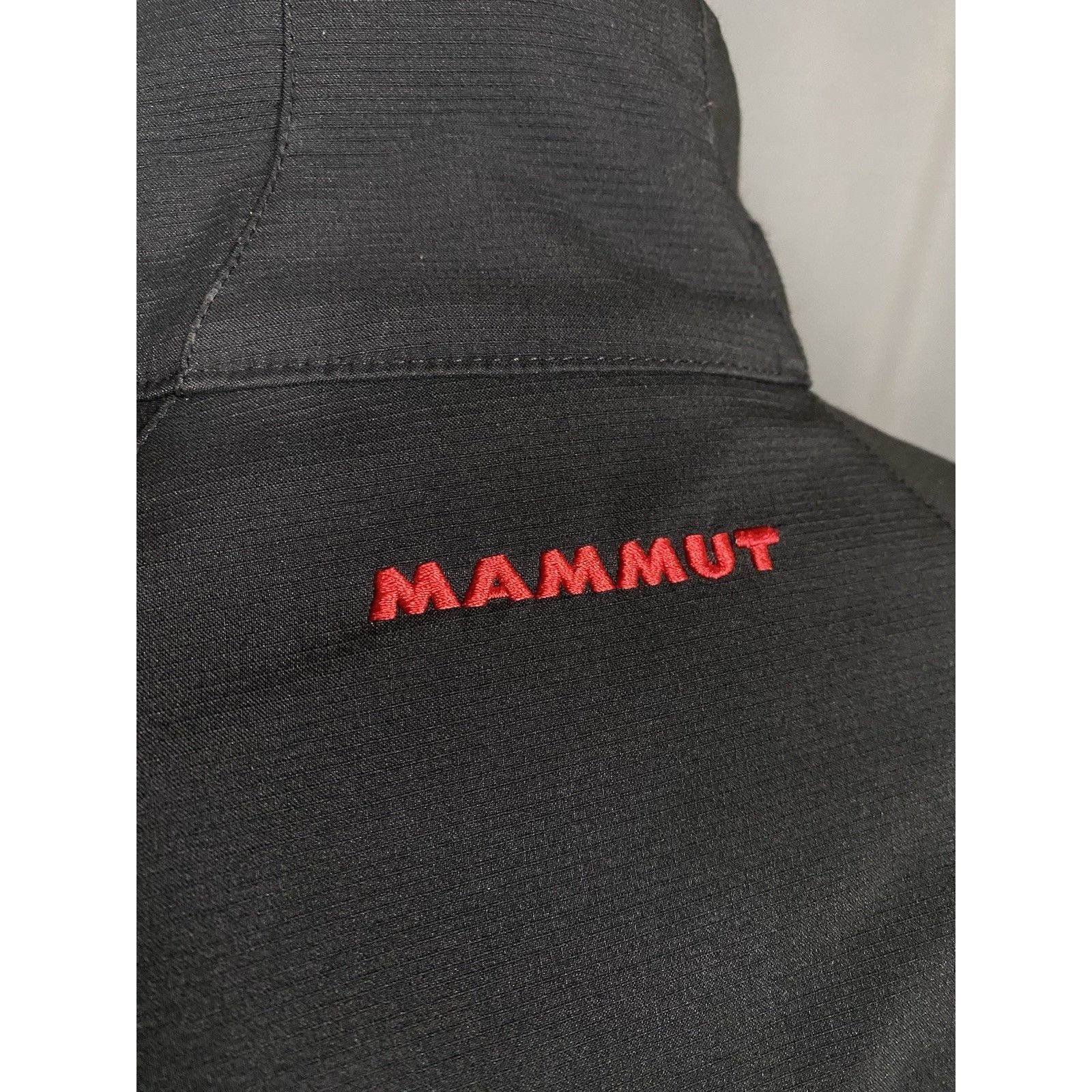 Mammut Mammut Men's Gray Windbreaker Softshell Jacket Size M Size US M / EU 48-50 / 2 - 10 Thumbnail