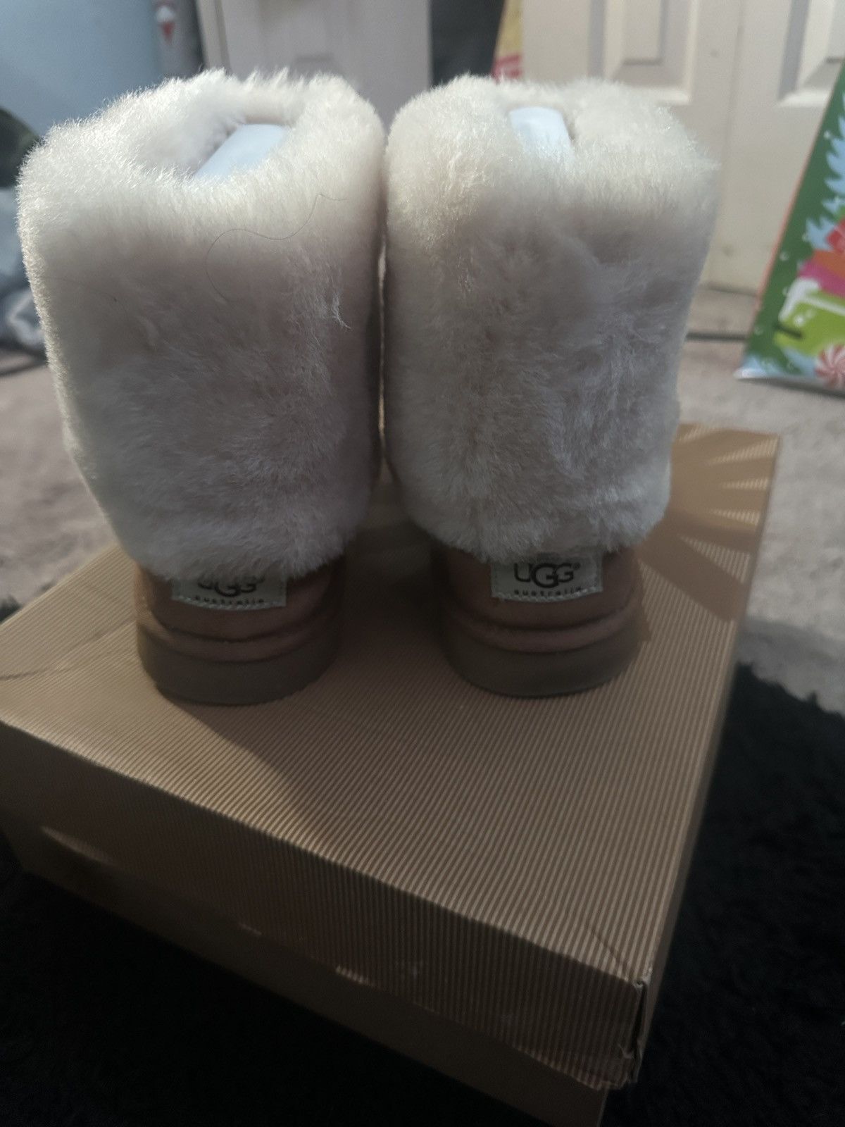 Ugg Tan and Cream UGG Boots Size US 5 / IT 35 - 6 Thumbnail