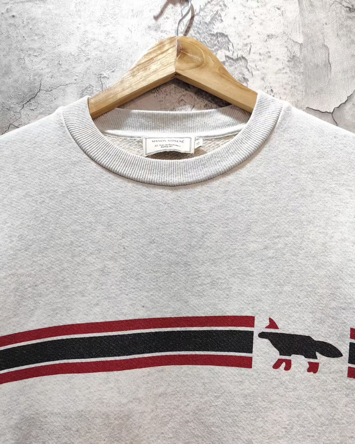 Maison Kitsune Maison Kitsune striped fox sweater Size US XS / EU 42 / 0 - 4 Thumbnail