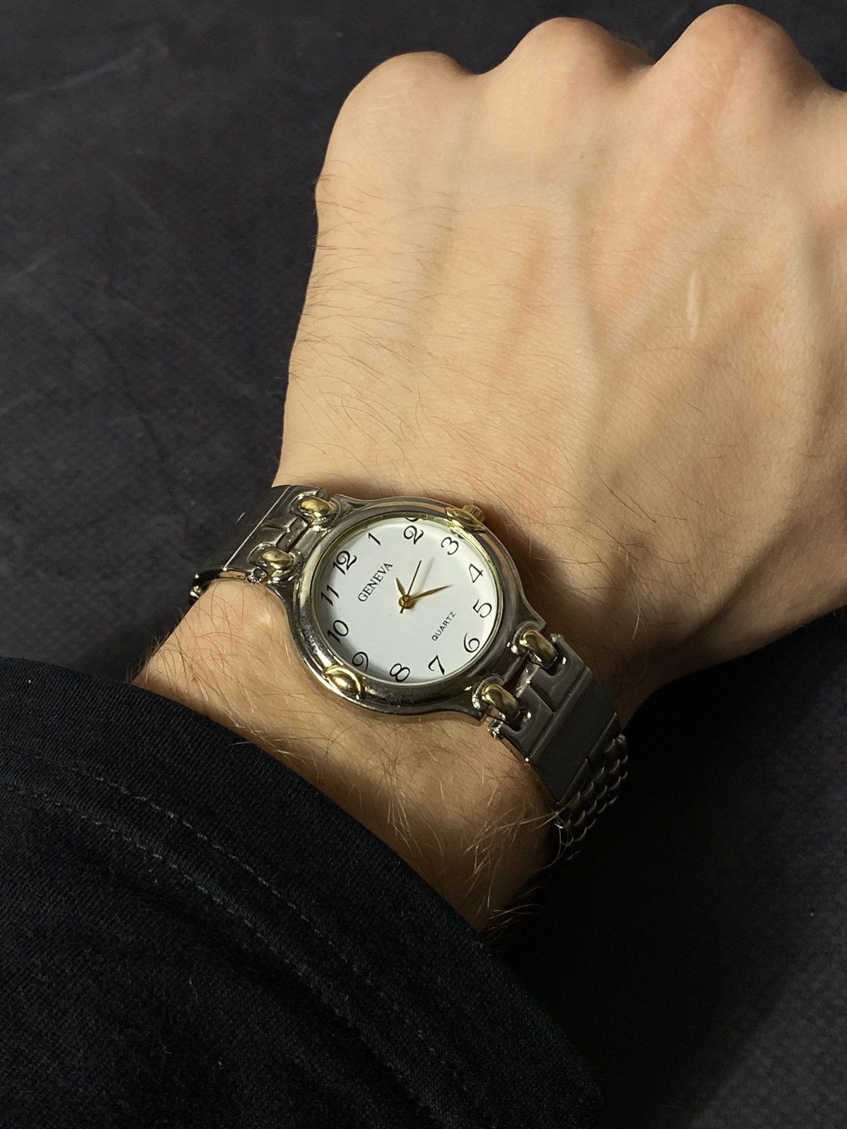 Japanese Brand Vintage GENEVA Quartz Watch Size ONE SIZE - 3 Thumbnail