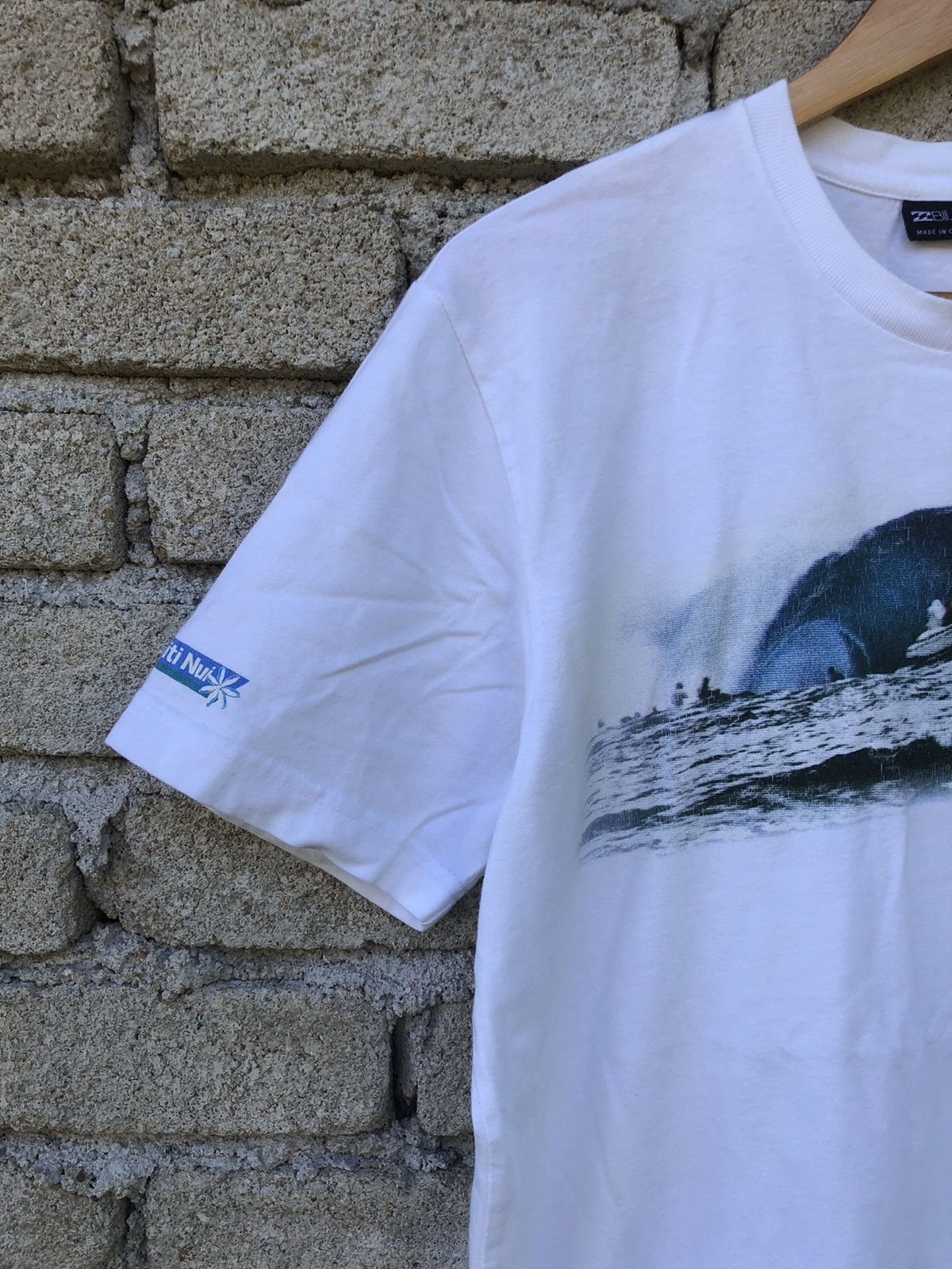 Billabong Vintage Y2K Billabong PRO 9 Teahupoo Tahiti Tshirt Size US M / EU 48-50 / 2 - 5 Thumbnail