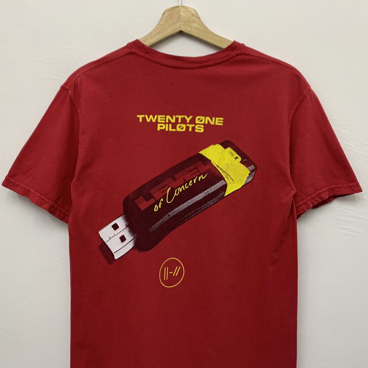 Band Tees Twenty One Pilots Level Of Concern Band T-Shirt Size US S / EU 44-46 / 1 - 4 Thumbnail