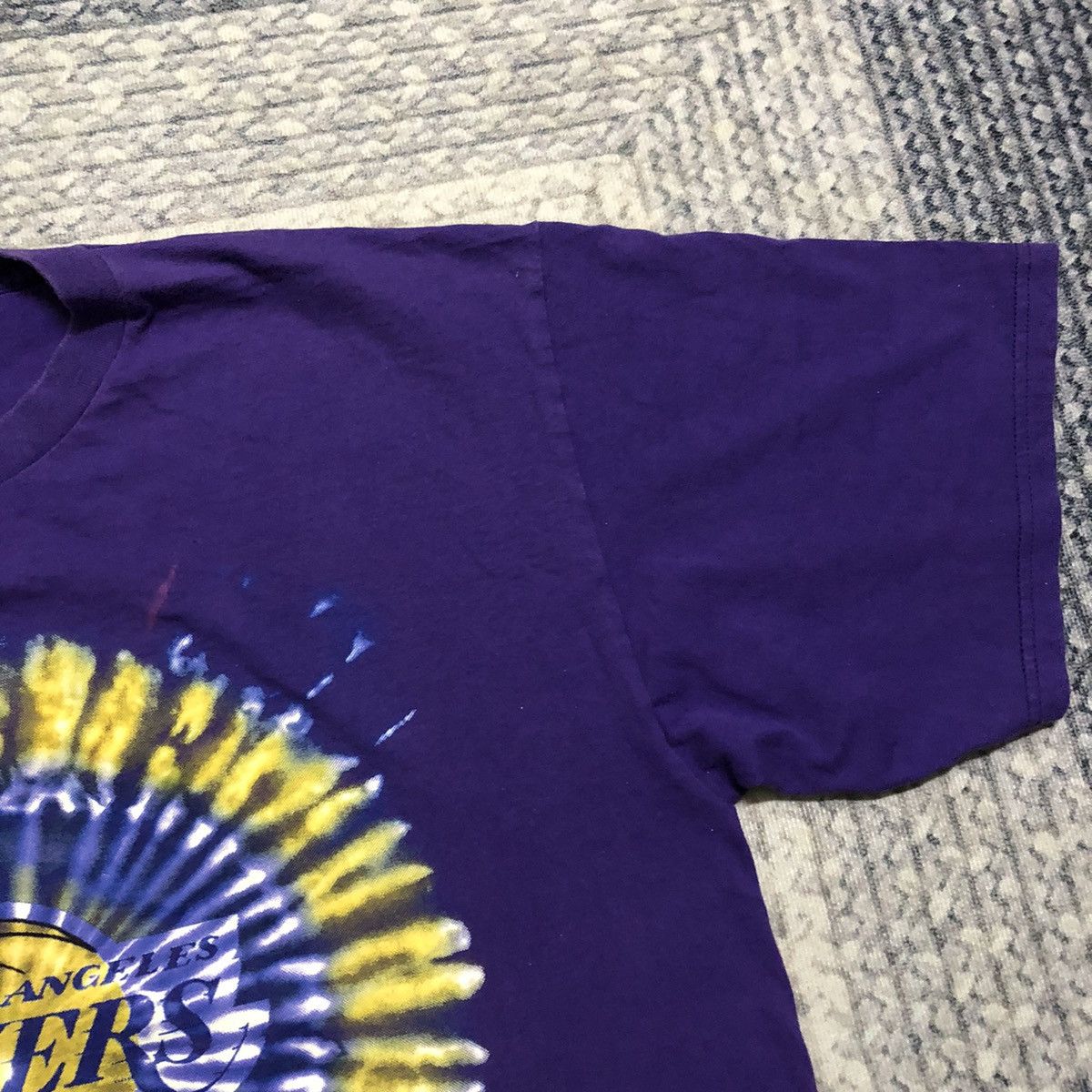 NBA × Vintage Rare Vintage NBA L.A Lakers Tye Dye Logo Tees Size US XL / EU 56 / 4 - 7 Thumbnail