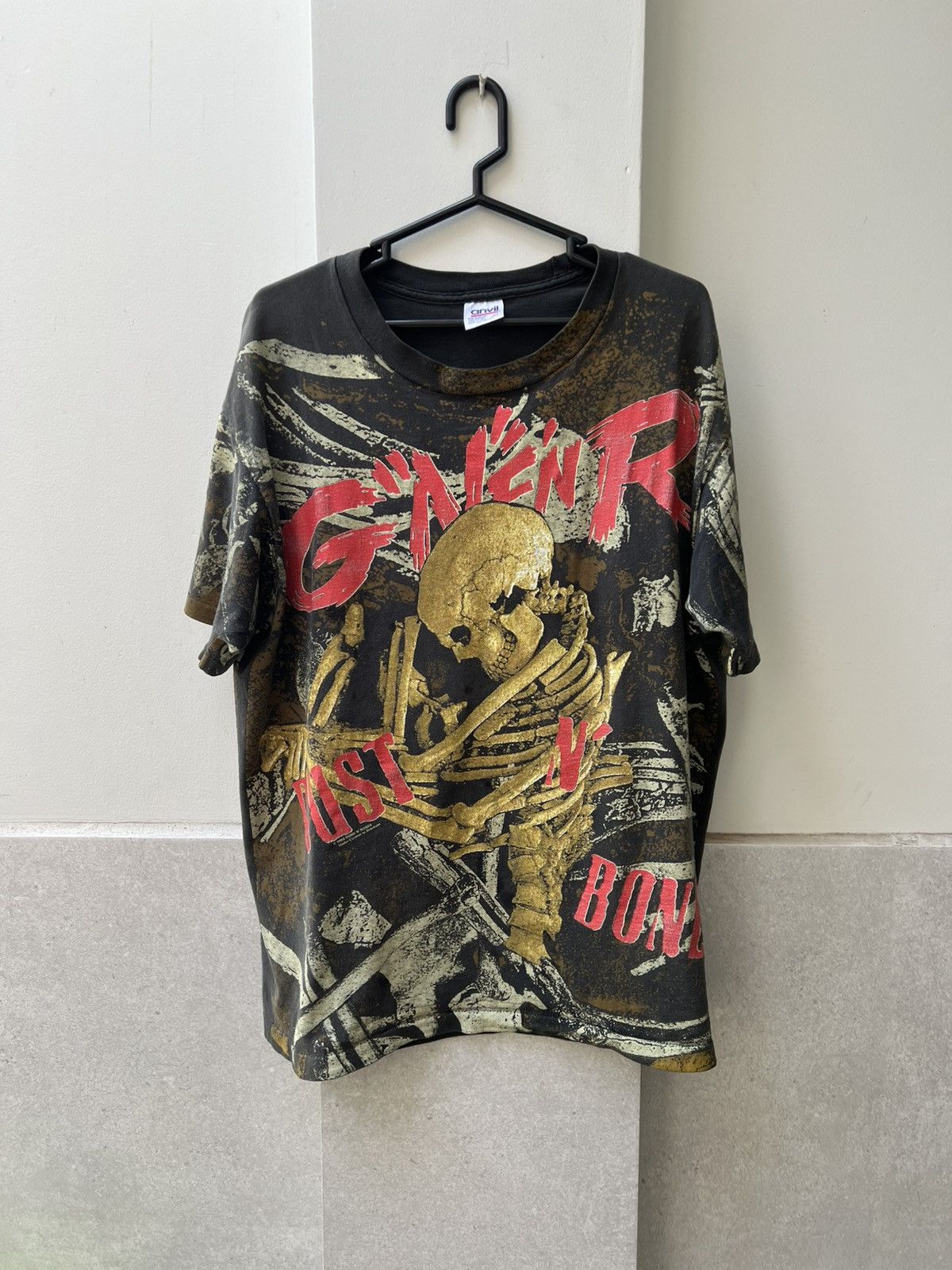 Band Tees AOP Guns N' Roses 1992 Dust N' Bones Vintage Size US XL / EU 56 / 4 - 1 Thumbnail