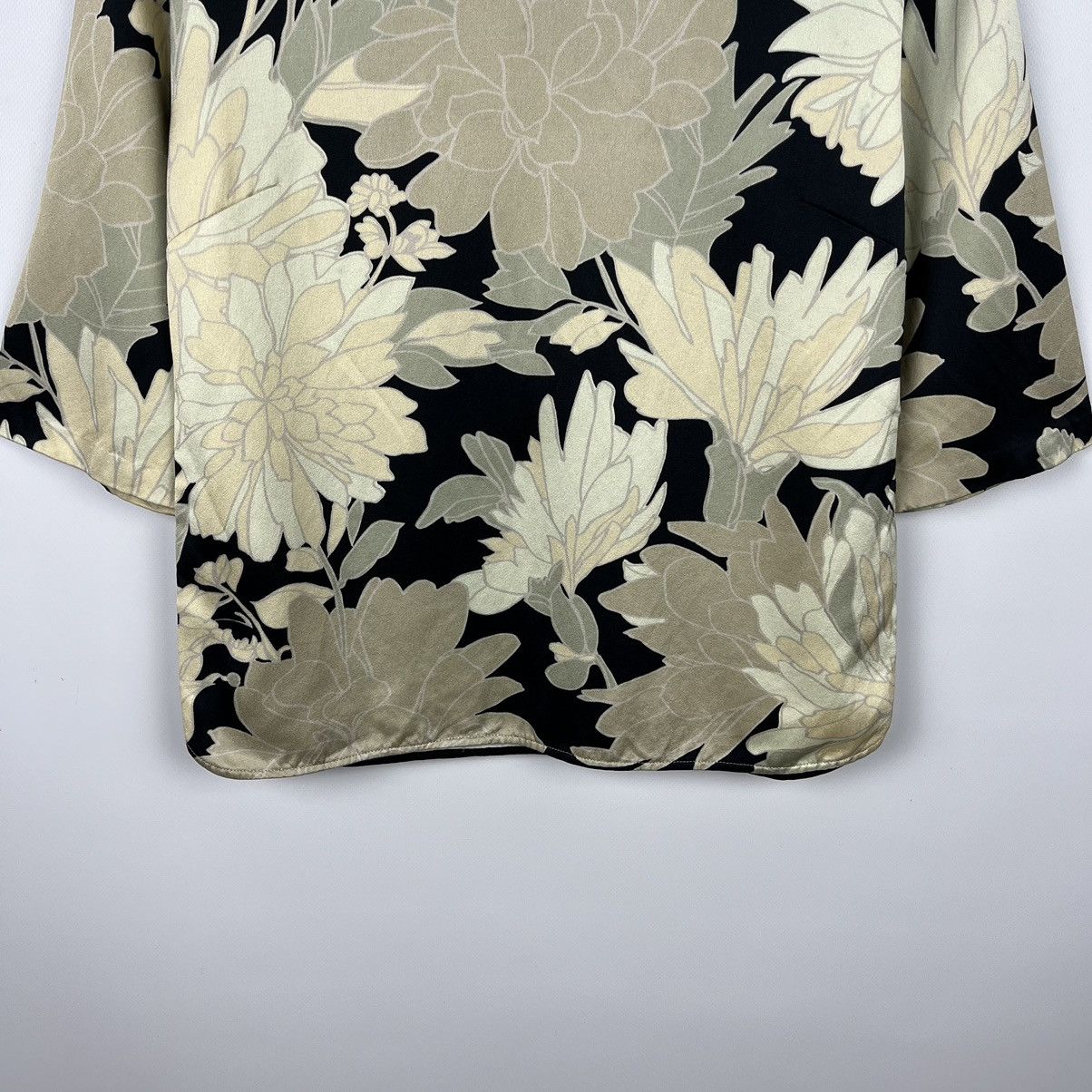 Dries Van Noten Designer Dries Van Nothen ladies floral blouse Size S / US 4 / IT 40 - 3 Thumbnail