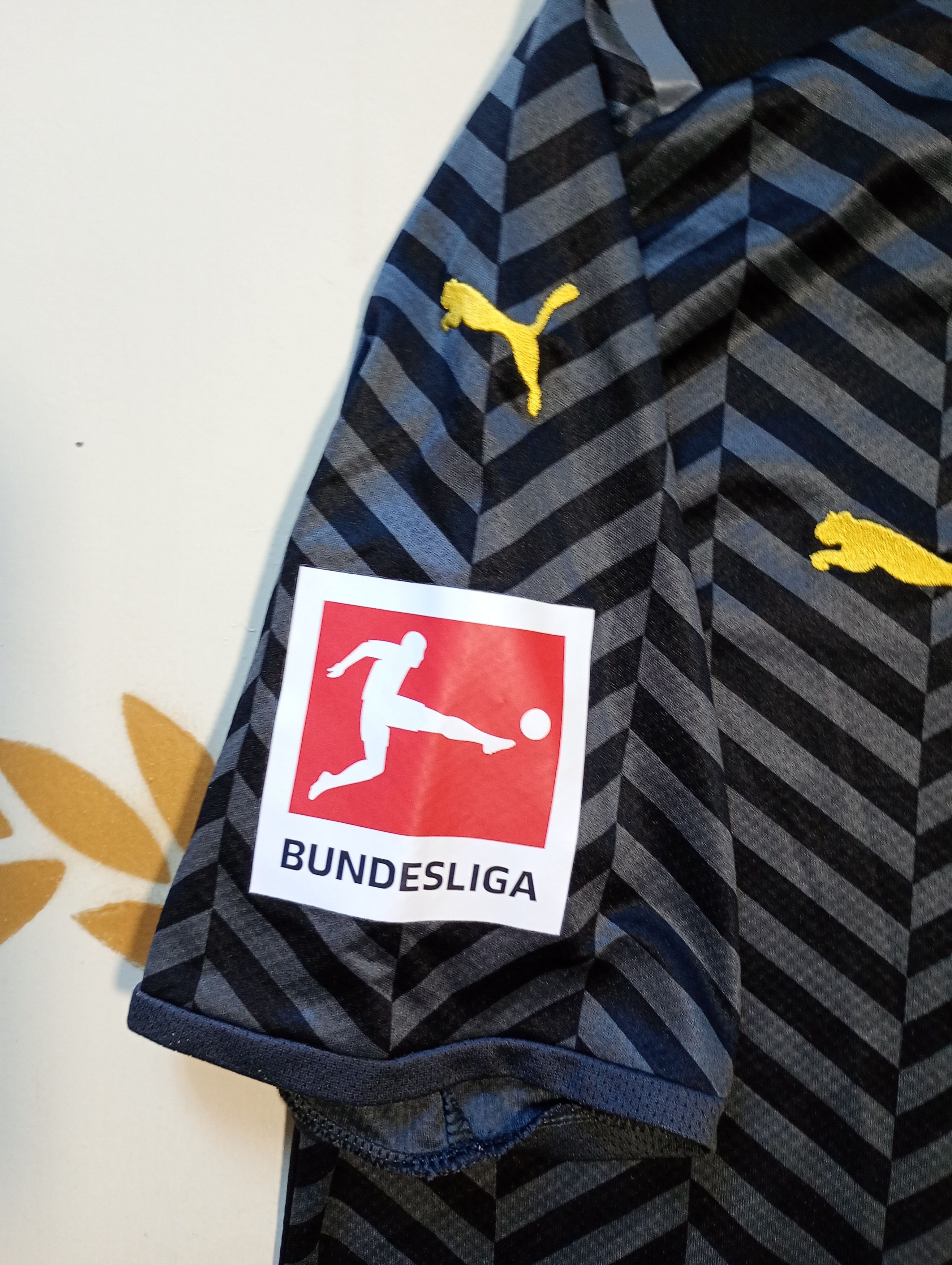 Puma Puma Borussia Dortmund Jersey 22 Bellingham 2021-2022 Size US L / EU 52-54 / 3 - 13 Thumbnail