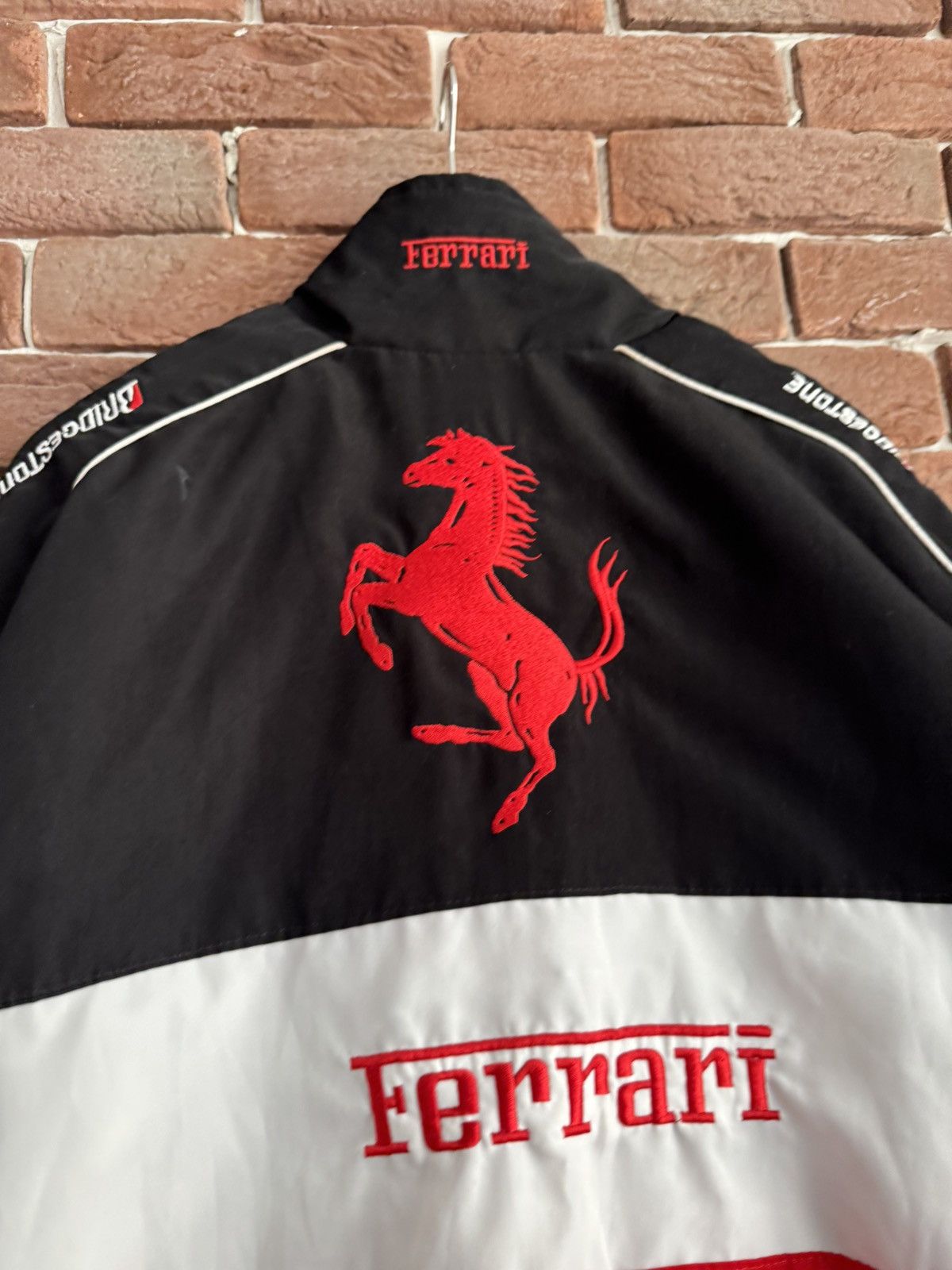 Ferrari Vintage Y2k Ferrari Racing Formula One Rare Hype Jacket Size US L / EU 52-54 / 3 - 15 Thumbnail