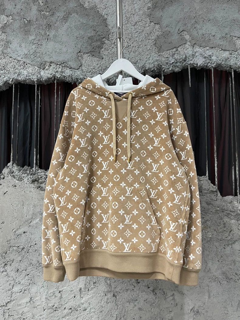 Louis Vuitton Louis Vuitton Velvet presbyopic logo hoodie Size US S / EU 44-46 / 1 - 1 Thumbnail
