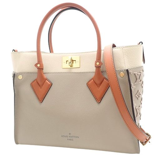 Louis Vuitton On My Side MM Shoulder Monogram Grain Calf Leather Crème