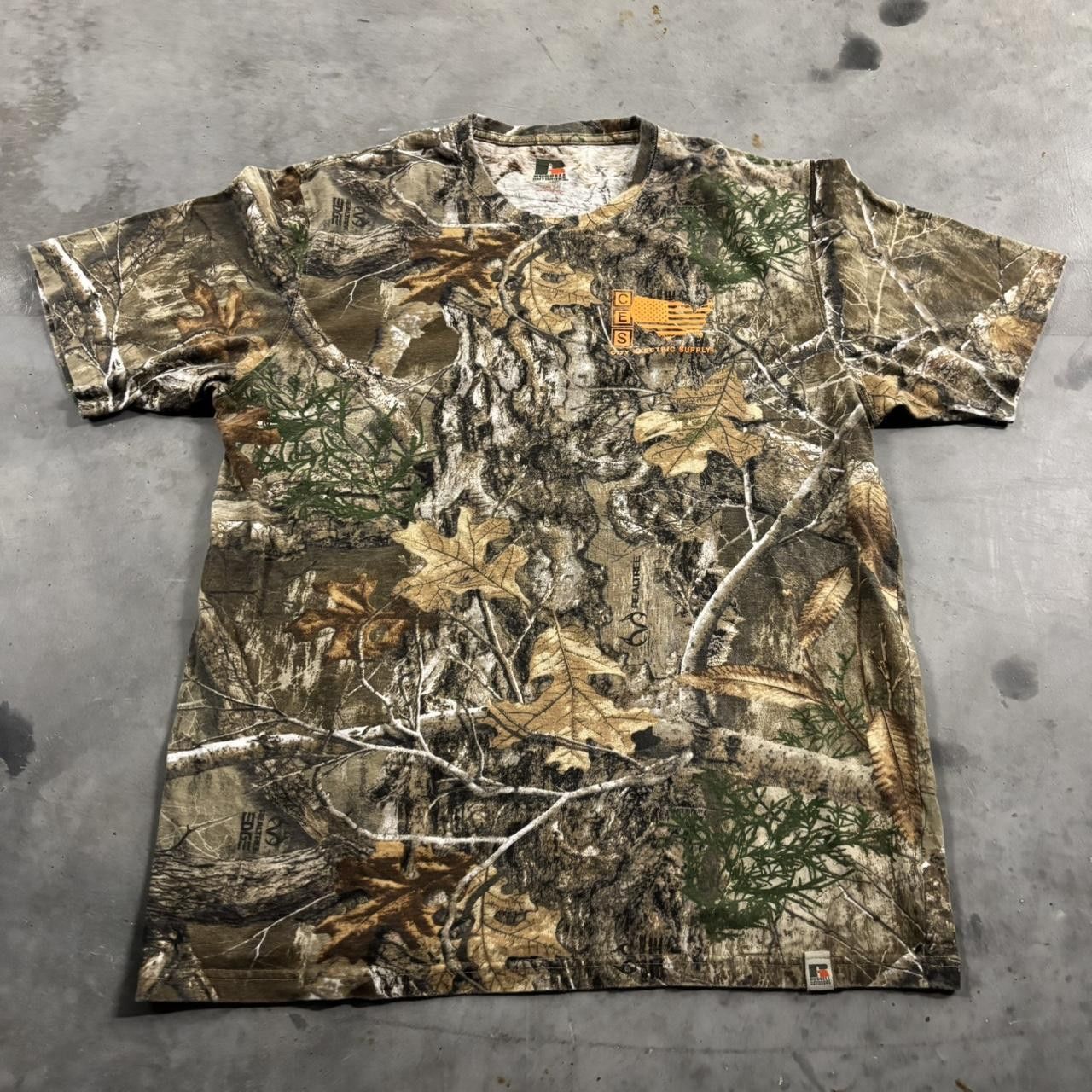 Realtree Crazy Vintage Y2K/2000s Real Tree Camo Streetwear Essential Tee! Size US L / EU 52-54 / 3 - 1 Thumbnail