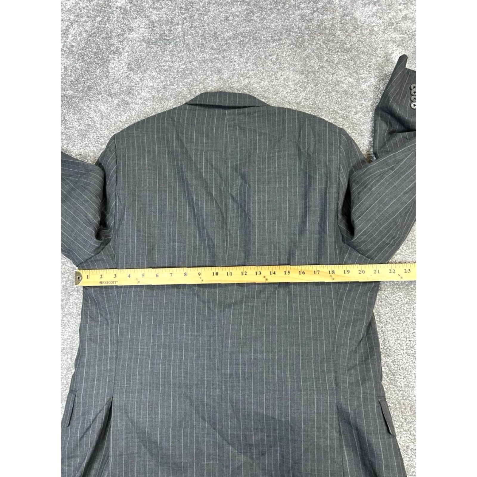 Hart Schaffner Marx Hart Schaffner Marx Travelor Suit Mens 44 Gray Wool Size 44R - 7 Thumbnail