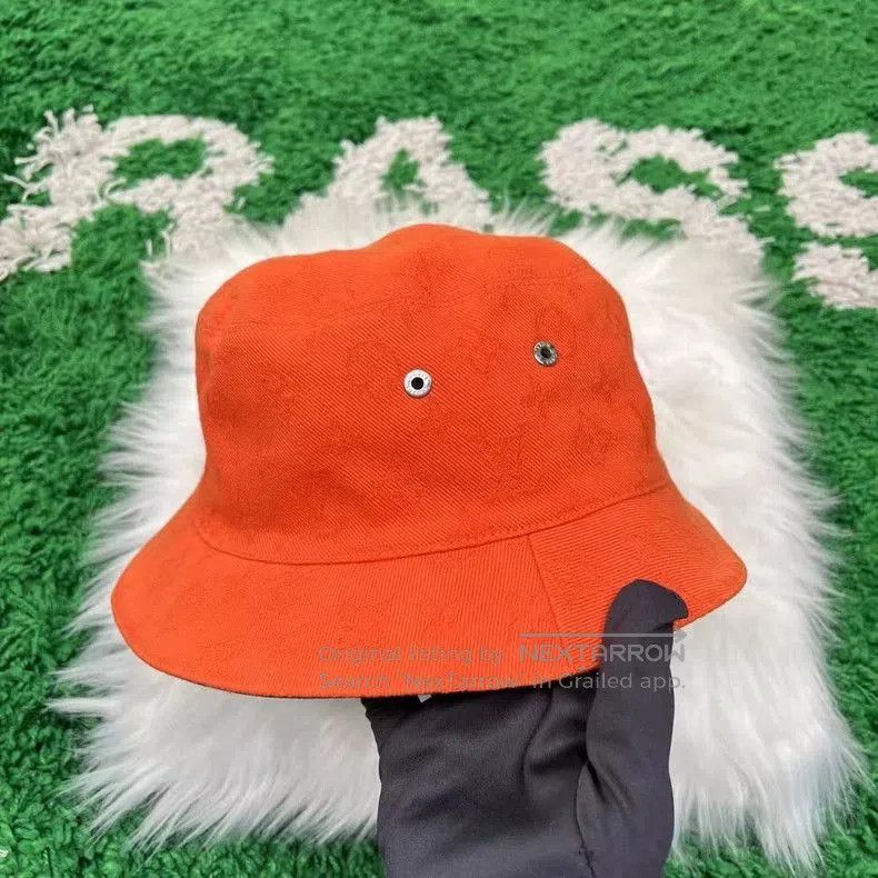 Louis Vuitton louis vuitton reversible fisherman bucket hat. Size ONE SIZE - 3 Thumbnail
