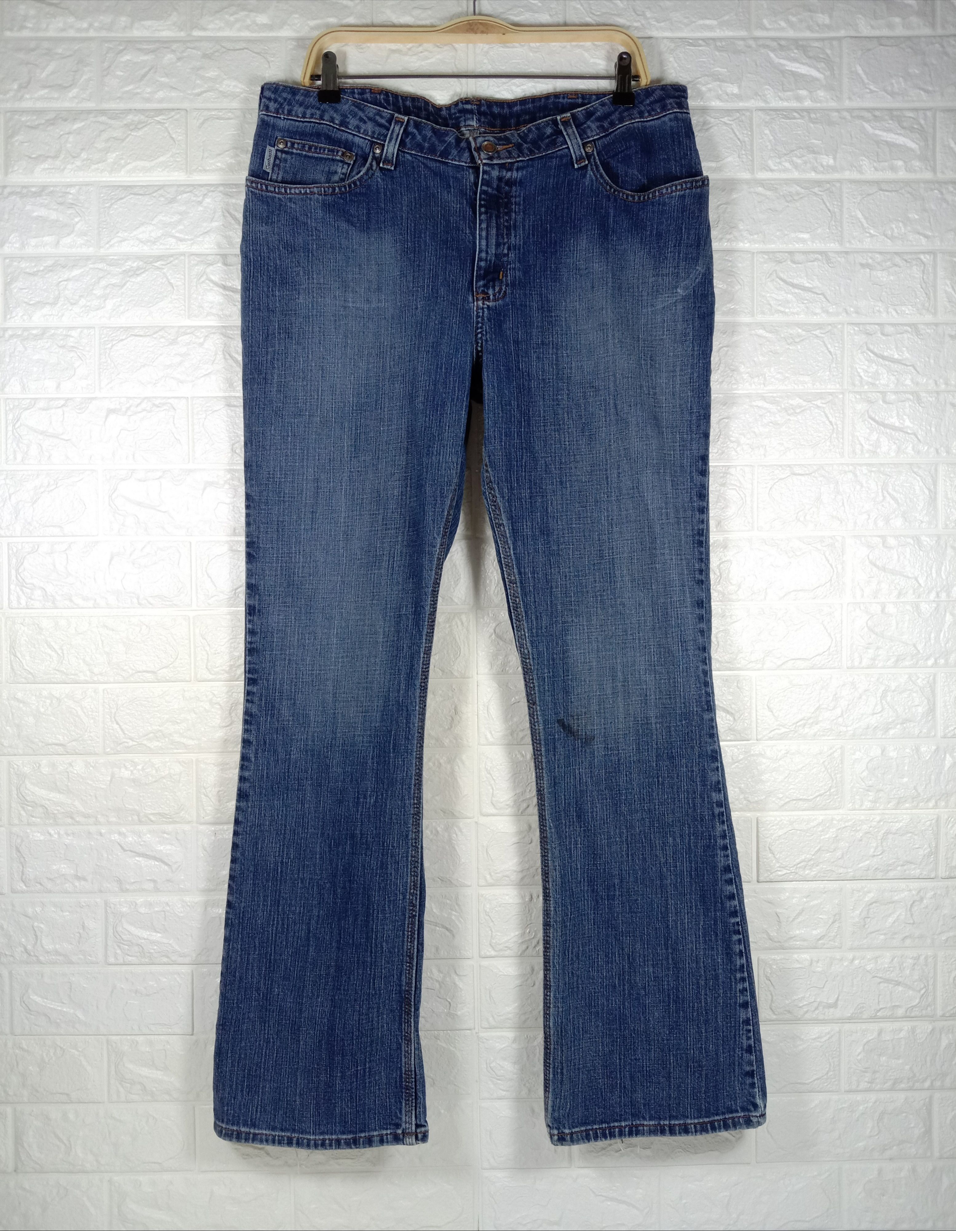 Carhartt Vintage Carhartt Blue Wash Flare Jeans Bell Bottom Denim Size 32" / US 10 / IT 46 - 1 Thumbnail