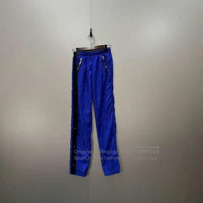 Louis Vuitton Louis Vuitton Summer Blue Cotton Logo Casual Pants . Size 28" / US 6 / IT 42 - 1 Thumbnail