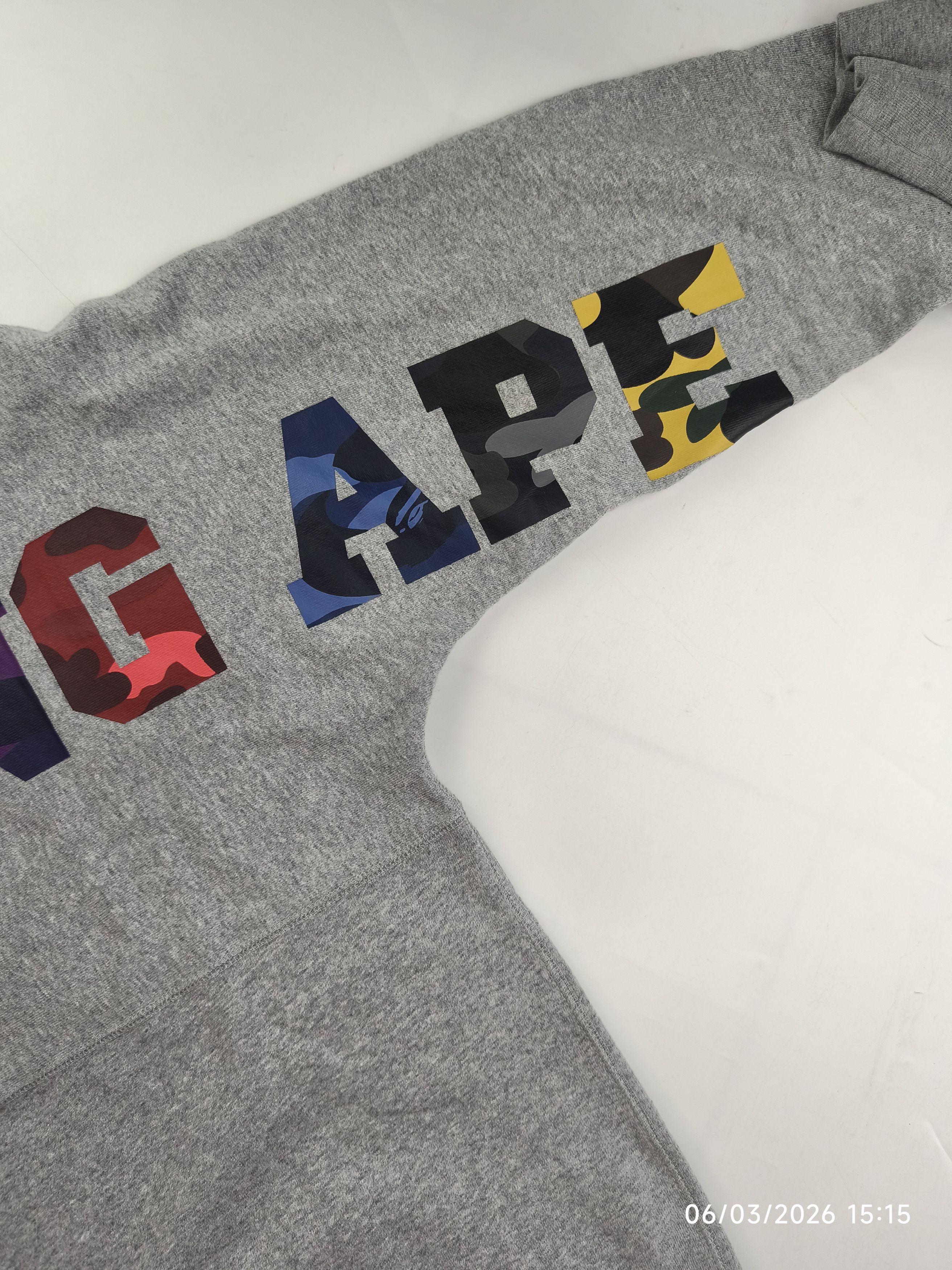Bape Bape - one point - multi camou script sweatshirt Size US L / EU 52-54 / 3 - 14 Thumbnail