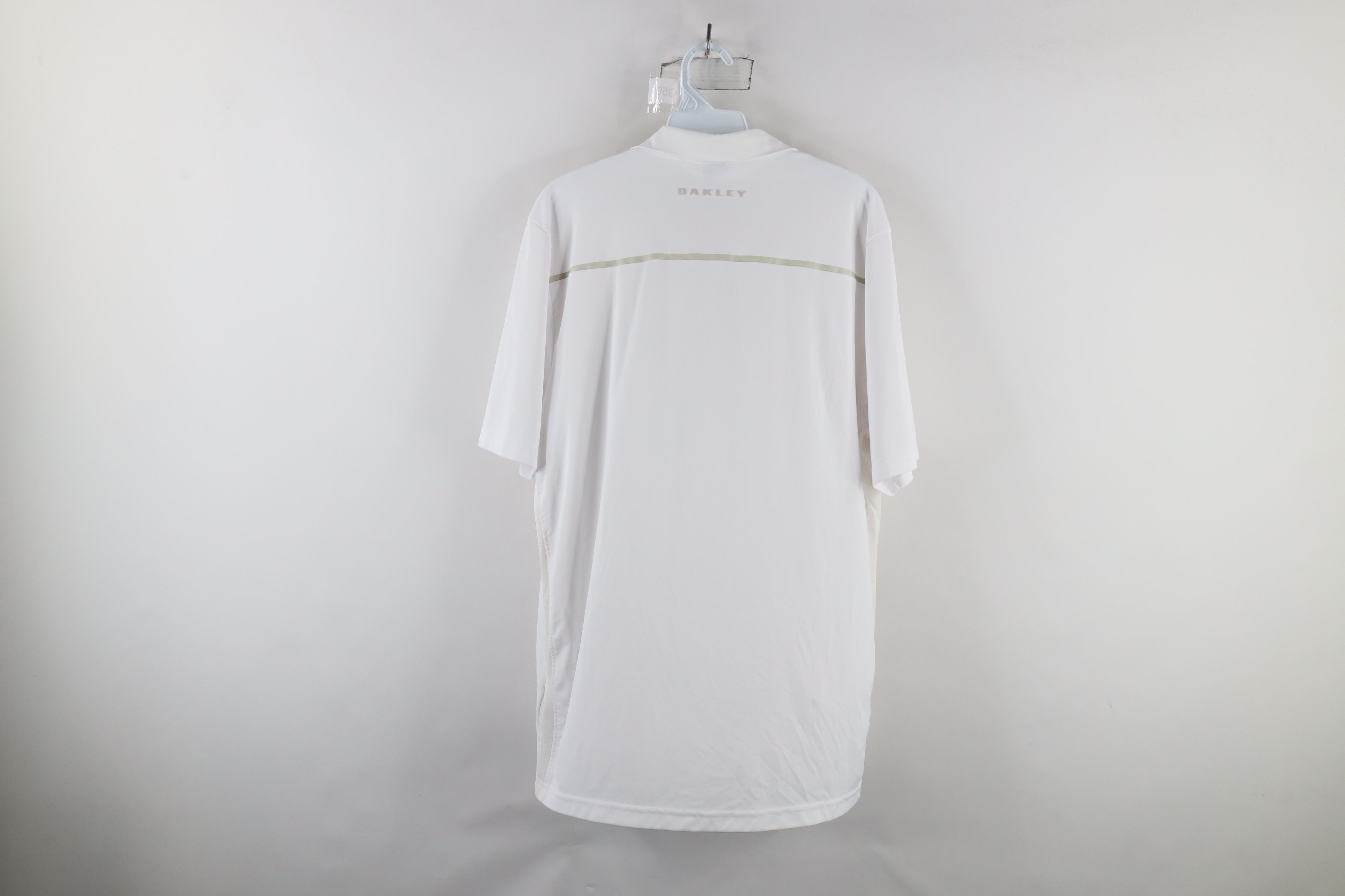 Oakley × Vintage Vintage Oakley Spell Out Vented Collared Polo Shirt White Size US L / EU 52-54 / 3 - 10 Thumbnail