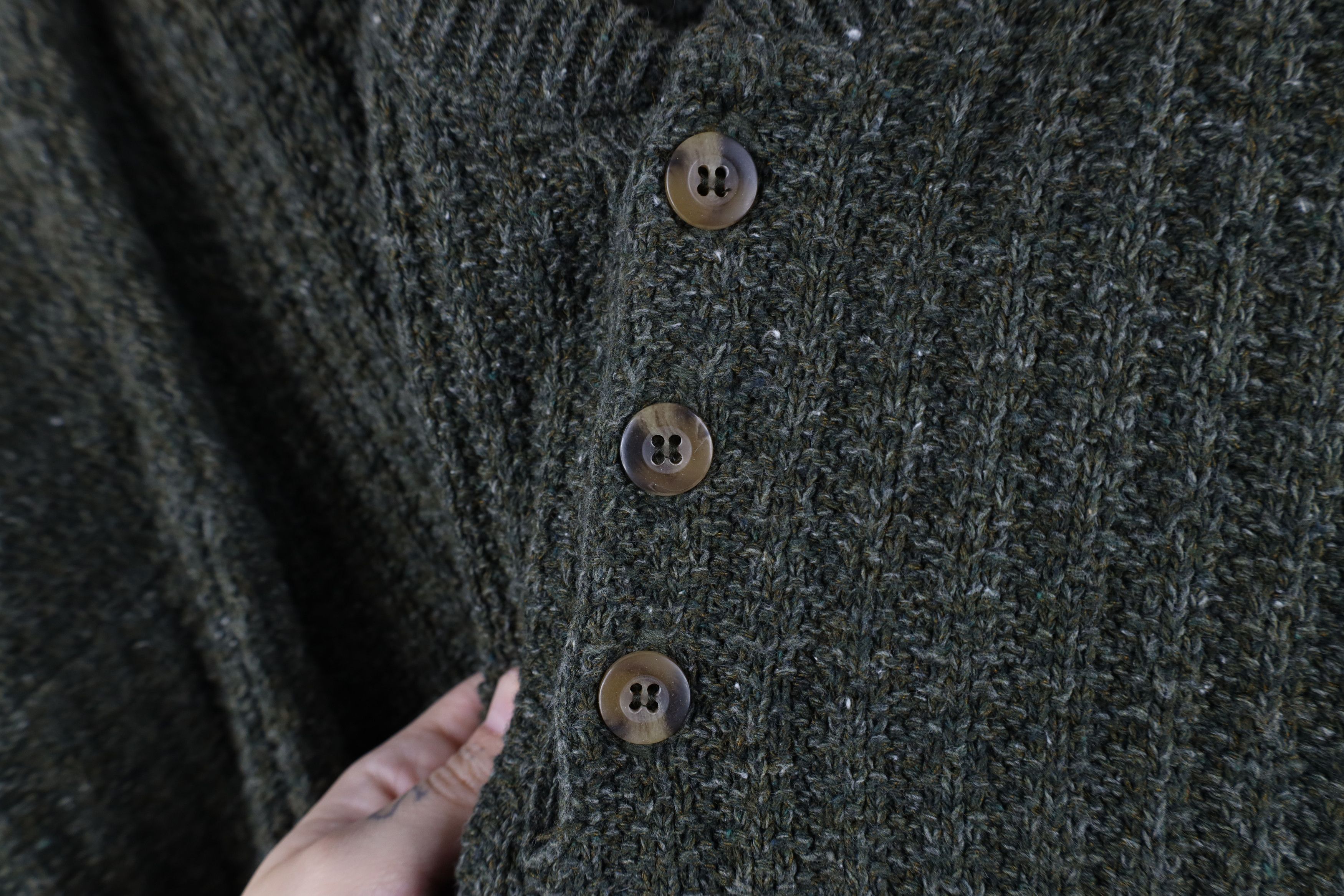 Vintage Vintage 90s Streetwear Ribbed Knit Henley Sweater Green USA Size US L / EU 52-54 / 3 - 4 Thumbnail