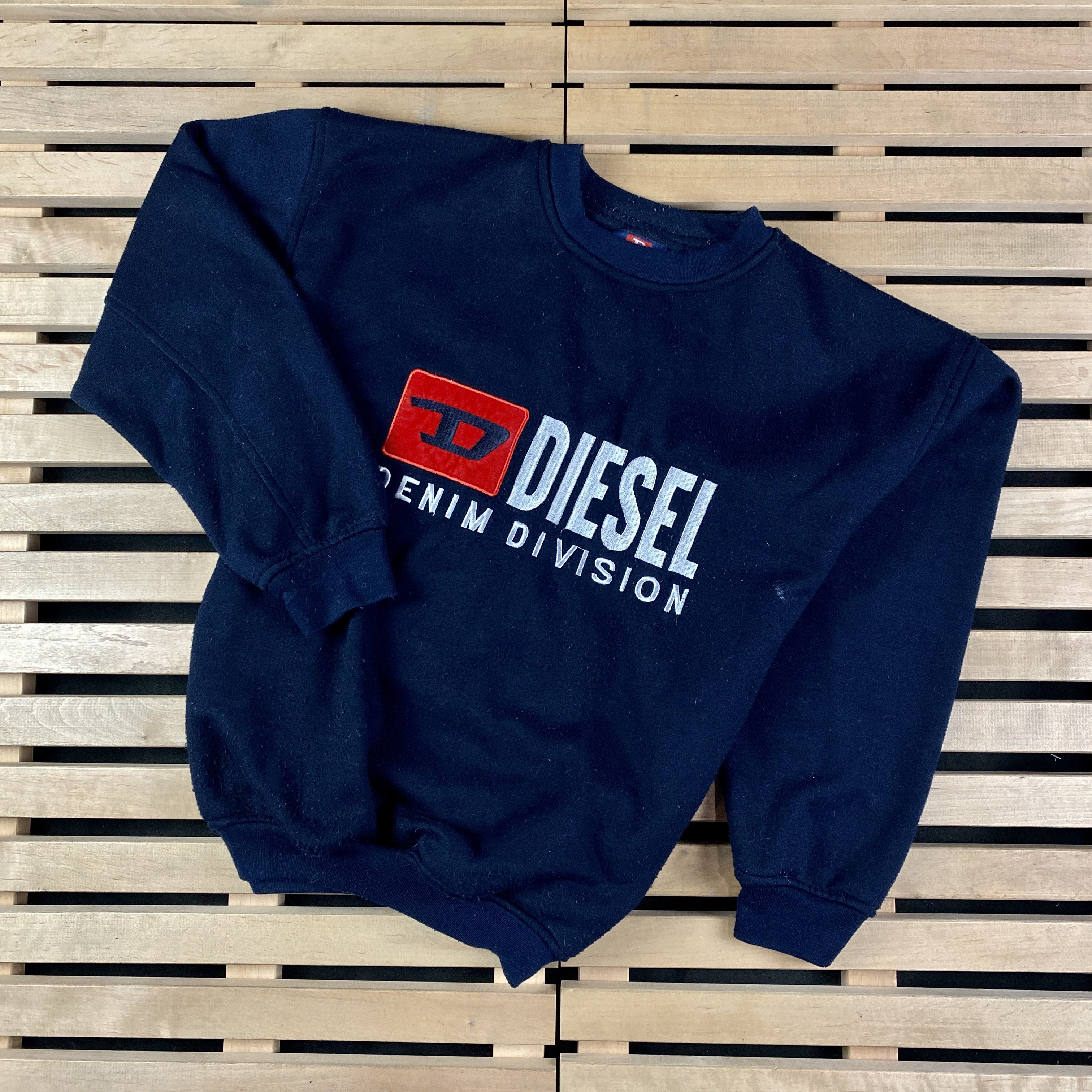 Diesel × Vintage Men’s Sweatshirt Long Sleeve Diesel Big Logo Vintage Size L Size US L / EU 52-54 / 3 - 1 Thumbnail