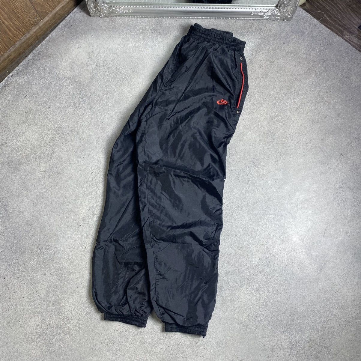 Nike Vintage Nike Track Pants Double Swoosh Y2K Baggy Sweatpants Size US 34 / EU 50 - 1 Thumbnail