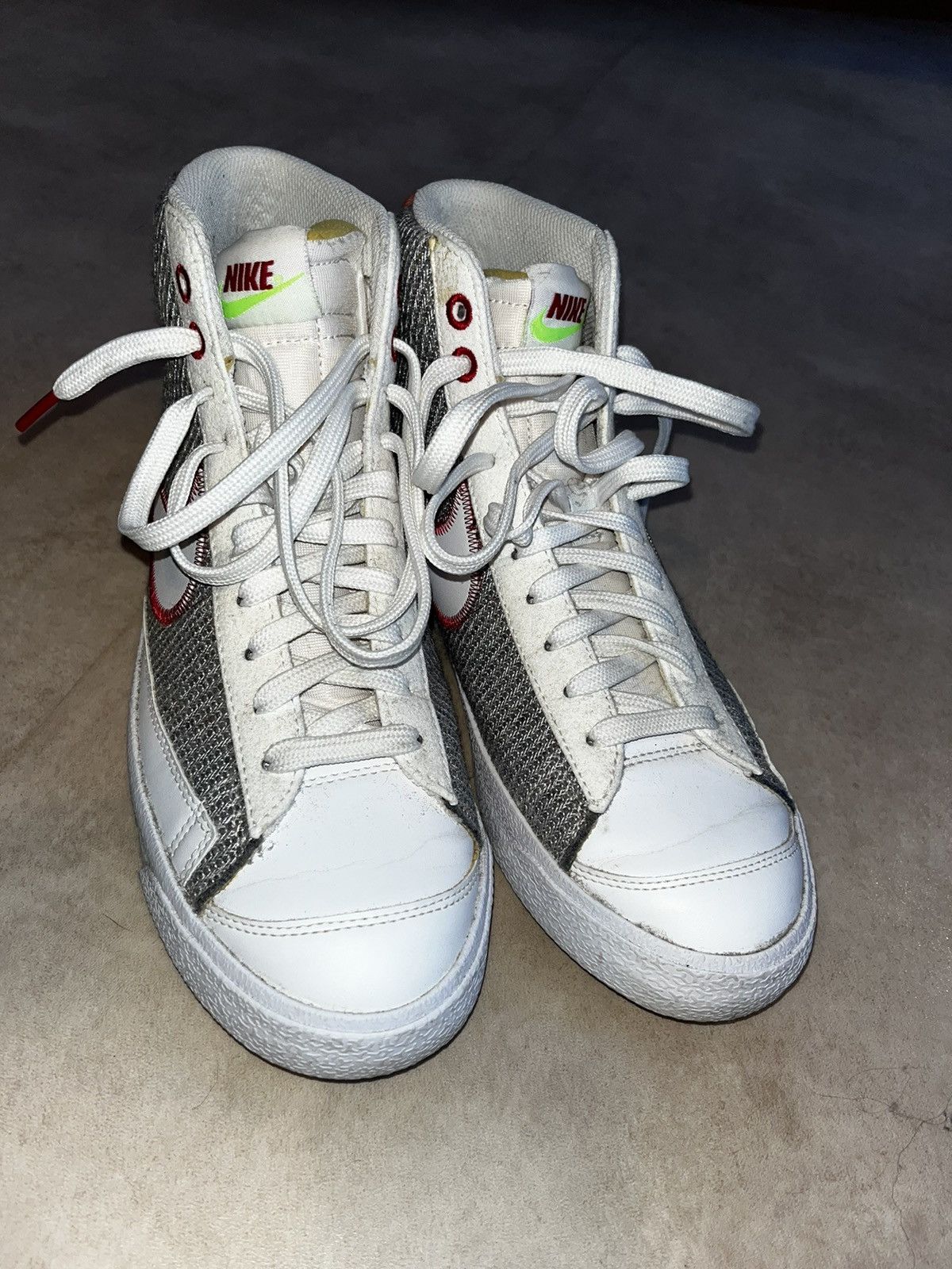 Nike Nike Blazer Mid ’77 Size US 8 / EU 41 - 1 Thumbnail