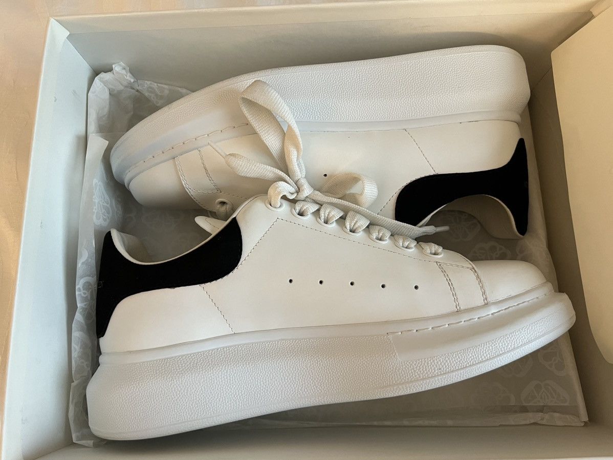 Alexander McQueen Alexander McQueen Oversized Sneaker Size US 9 / IT 39 - 3 Thumbnail