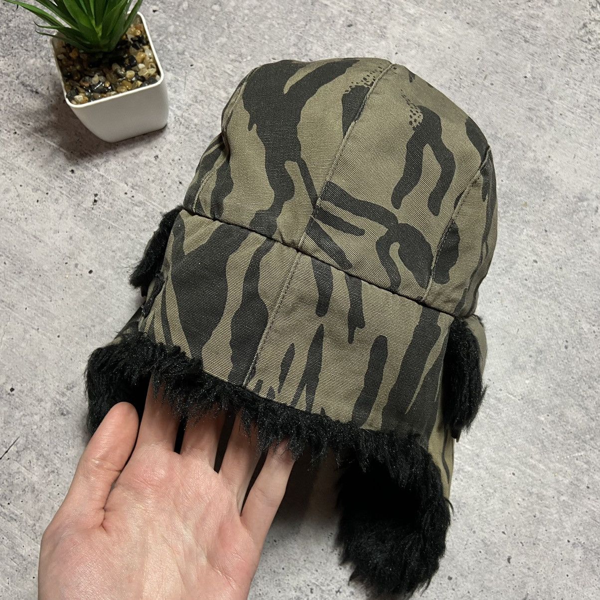 Vintage 📌 Vintage Y2K Animal Surf Camo Ushanka Hat Size ONE SIZE - 6 Thumbnail