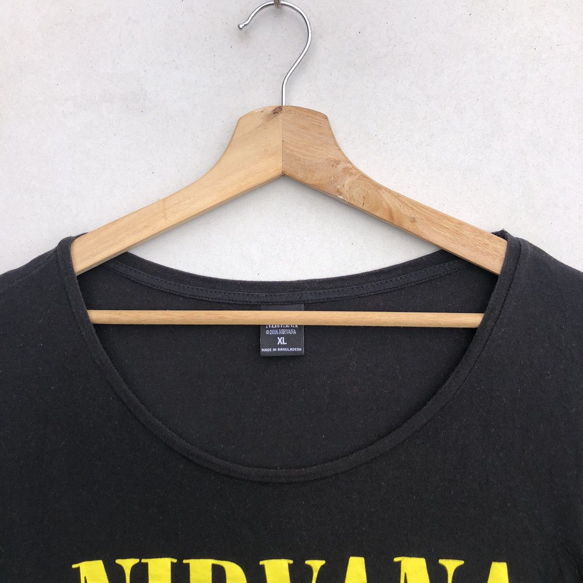 Band Tees 🔥Accept Binding Offer🔥 Nirvana Size XL / US 12-14 / IT 48-50 - 4 Thumbnail