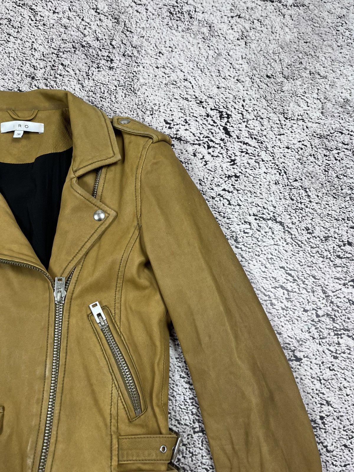 Iro Vintage Iro Leather Biker Perfecto Jacket Bomber size 38 Size XS / US 0-2 / IT 36-38 - 9 Thumbnail