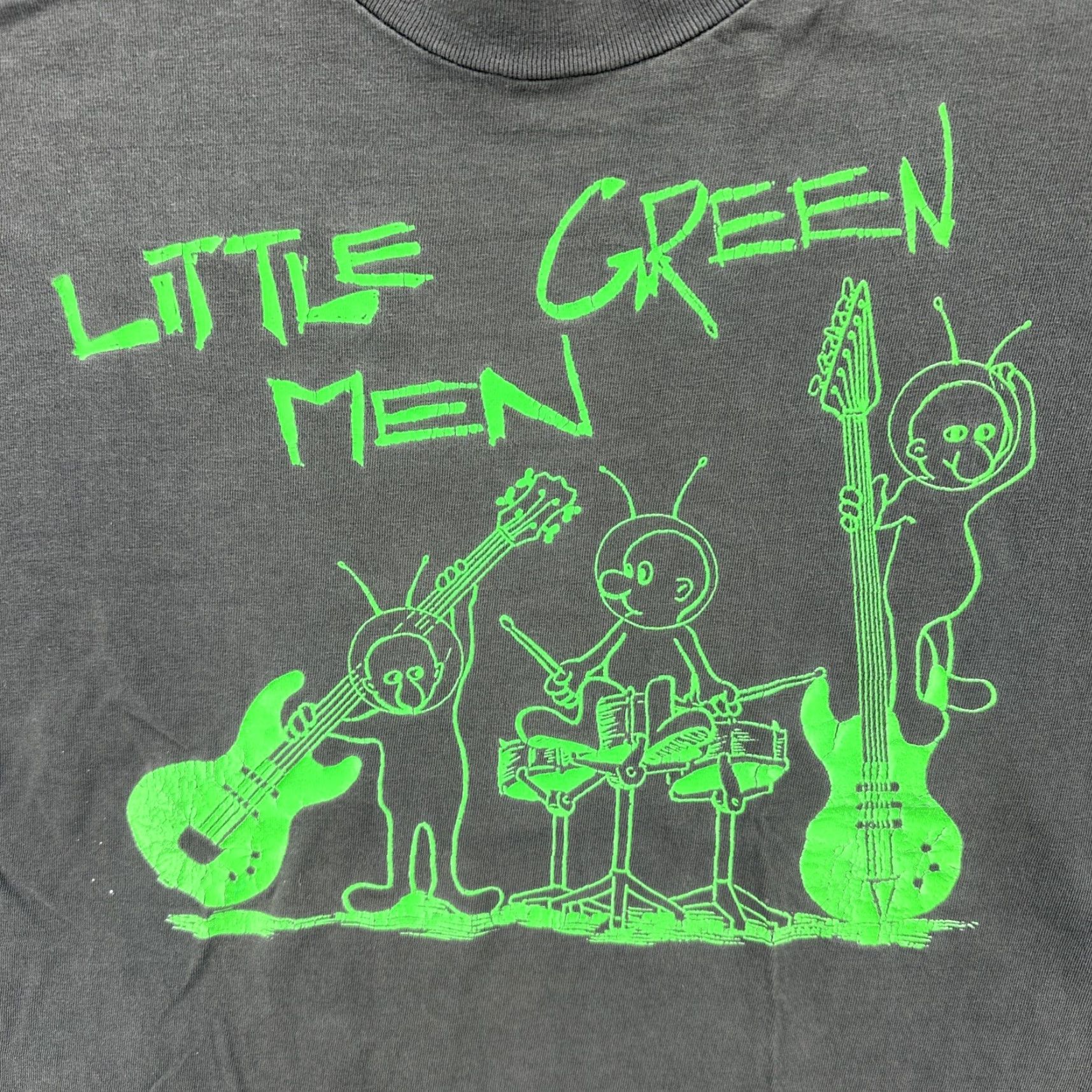Hanes VINTAGE Hanes Beefy-T T-Shirt Mens XL Black 90s Roswell 2000 Little Green Men Trek USA Music Graphic Print Crew Neck Short Sleeve Size US XL / EU 56 / 4 - 6 Thumbnail