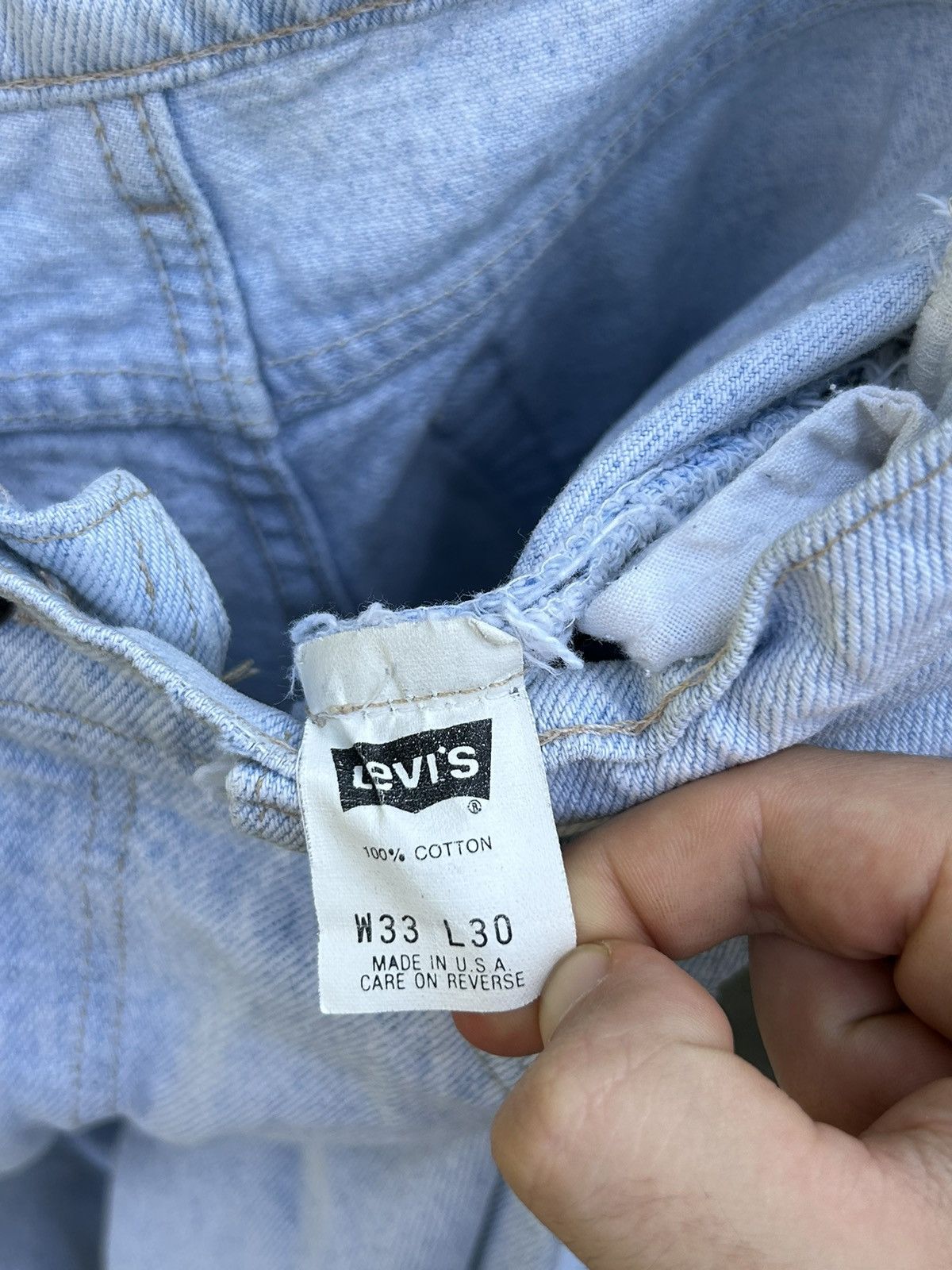Levi's × Vintage Vintage Levis 550 Faded Light Wash Made In USA RARE Size US 30 / EU 46 - 8 Thumbnail