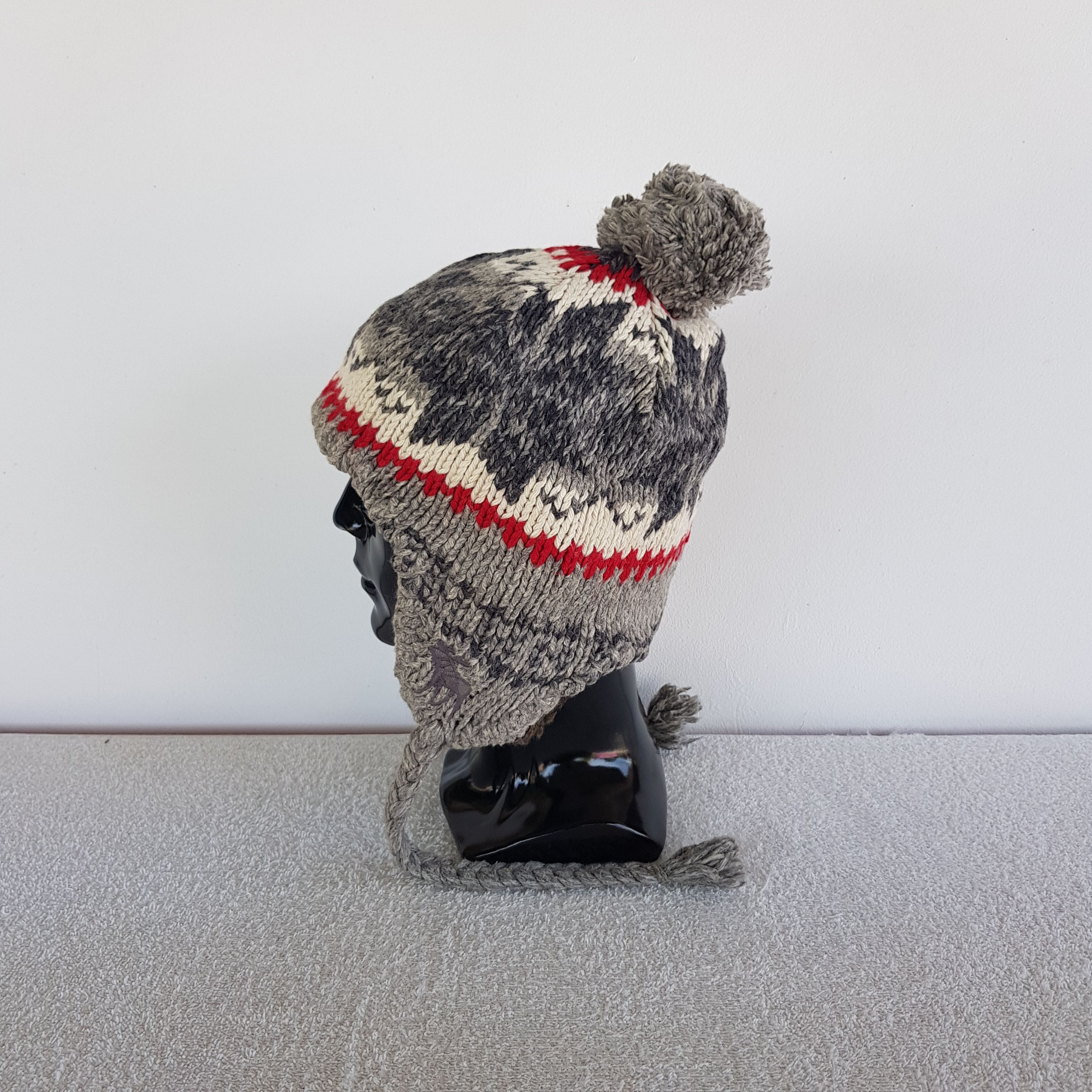 Abercrombie & Fitch Vintage Aztec Navajo Psychedelic Earflap Beanie Pom Ski Hats Size ONE SIZE - 4 Thumbnail