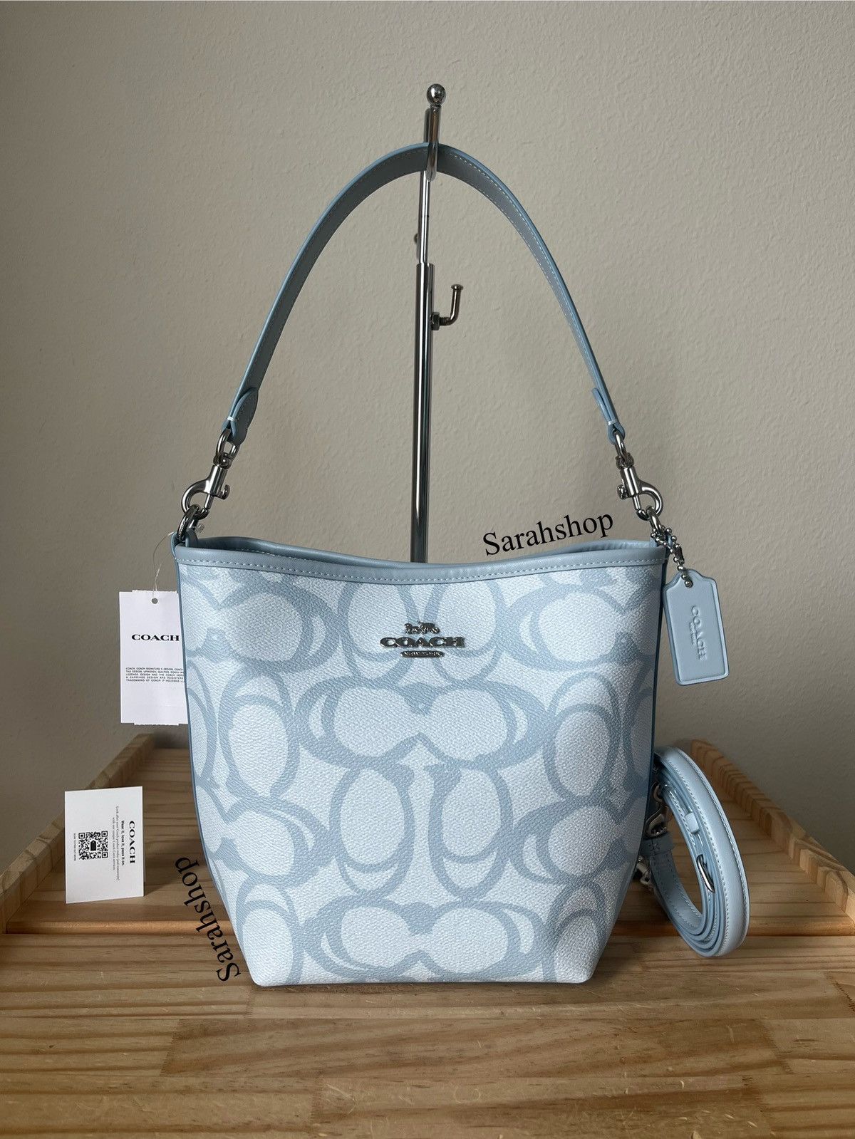 Coach Coach City Bucket Bag In Sketch Signature Canvas Size ONE SIZE - 1 Thumbnail