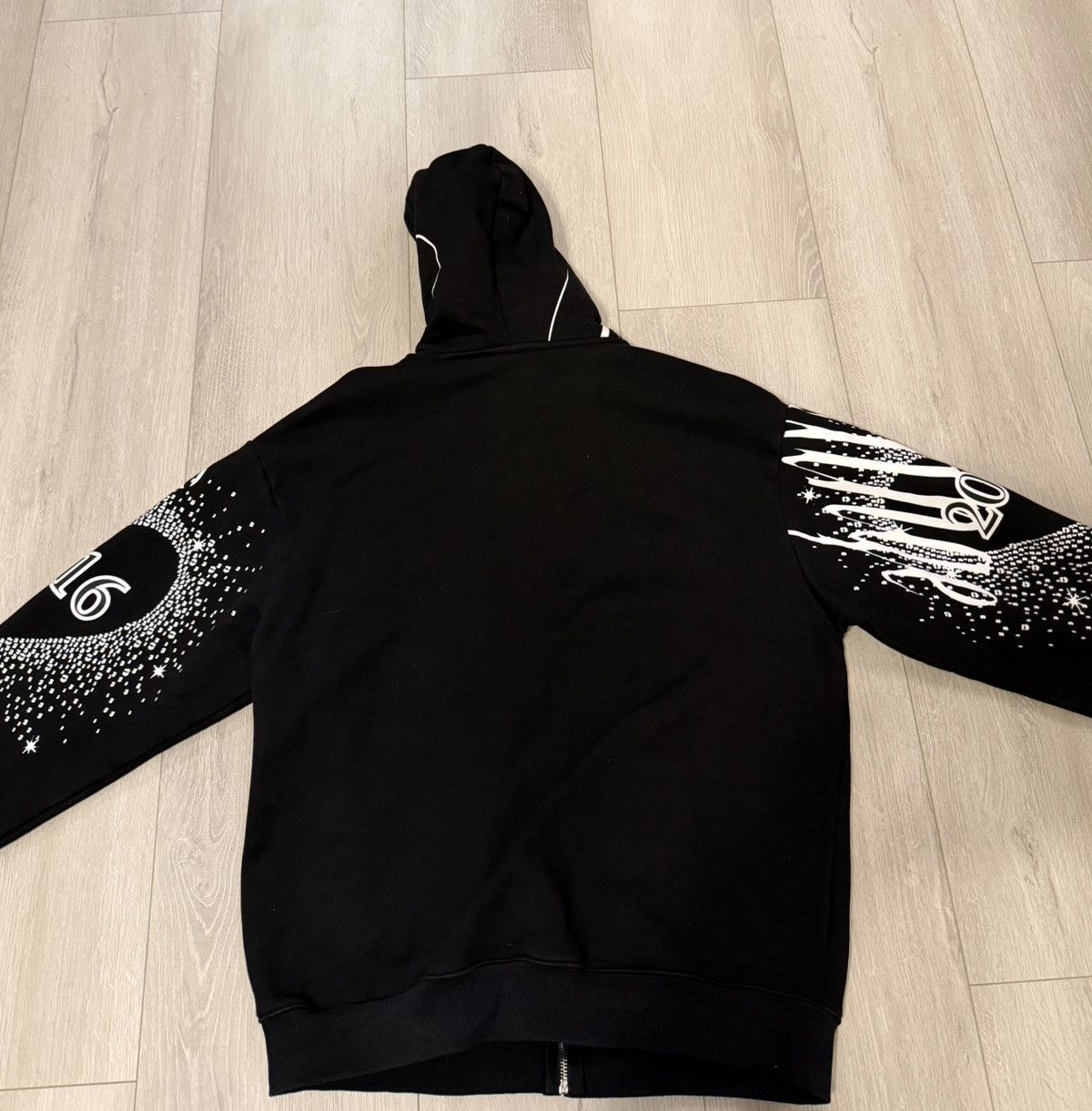 Praying Praying “Brangelina” hoodie Size US XL / EU 56 / 4 - 7 Thumbnail