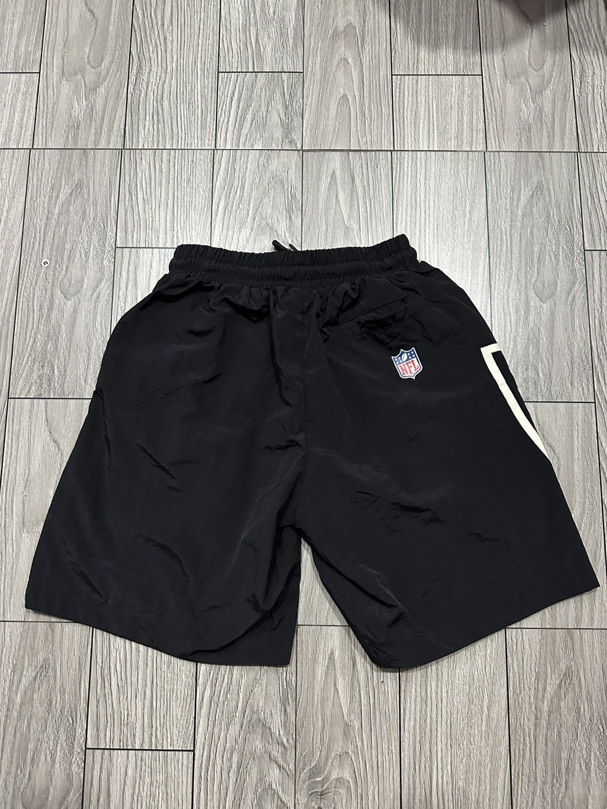 NFL × Vintage RAIDERS BIG FACE Size US 32 / EU 48 - 4 Thumbnail