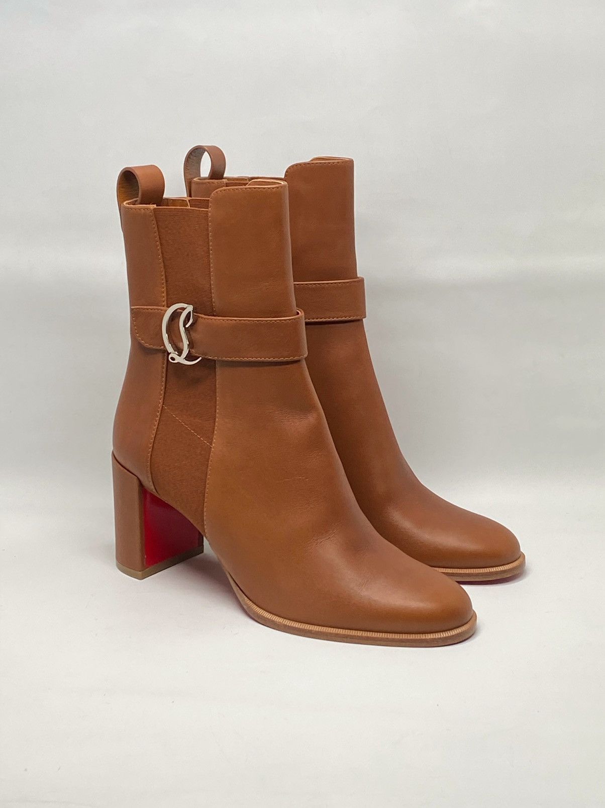 Christian Louboutin Christian Louboutin Leather 70 Chelsea Booties size 37.5 Size US 7.5 / IT 37.5 - 3 Thumbnail