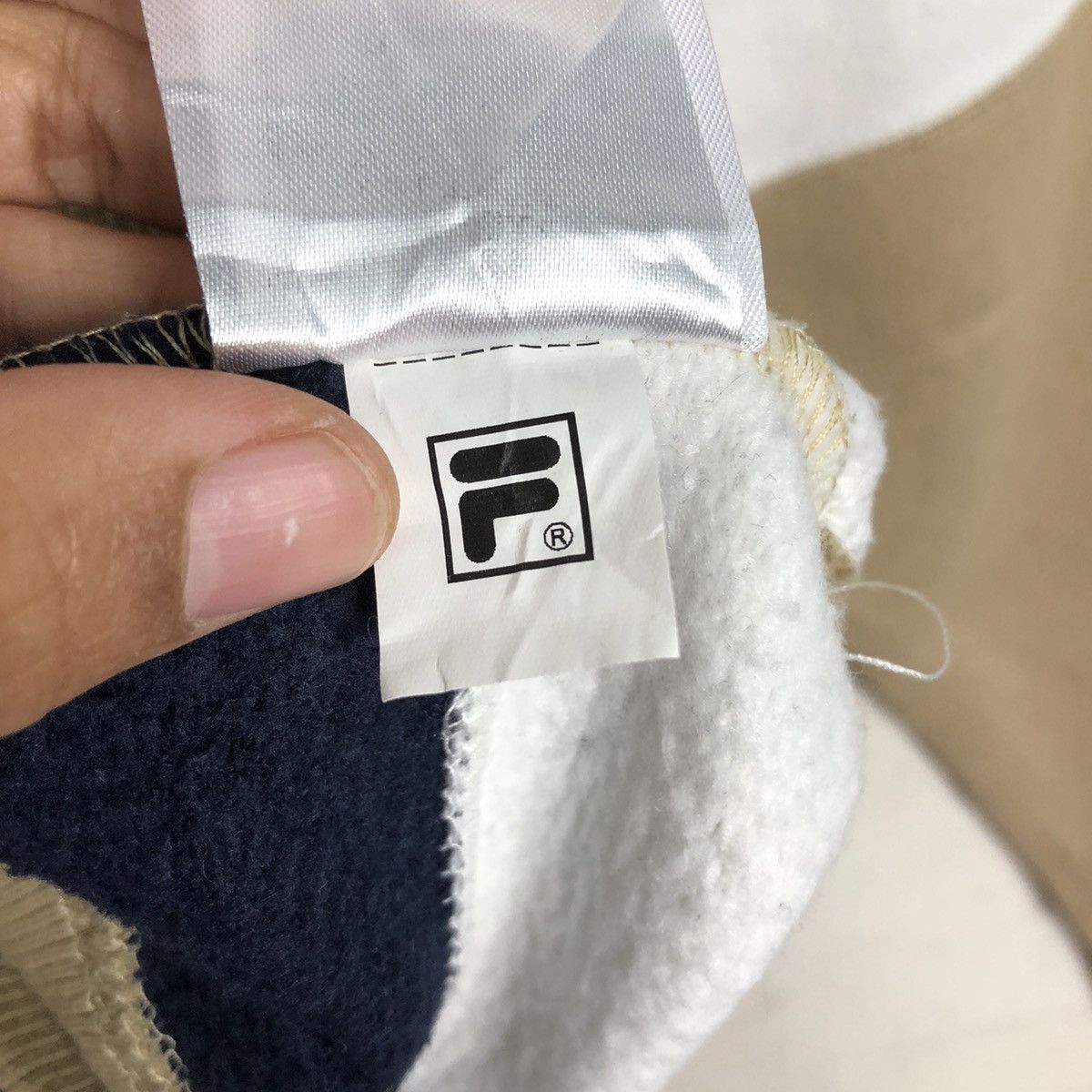 Fila × Japanese Brand 📌Vintage Sweatshirt Fila Big Logo Spell Out Size US L / EU 52-54 / 3 - 15 Thumbnail