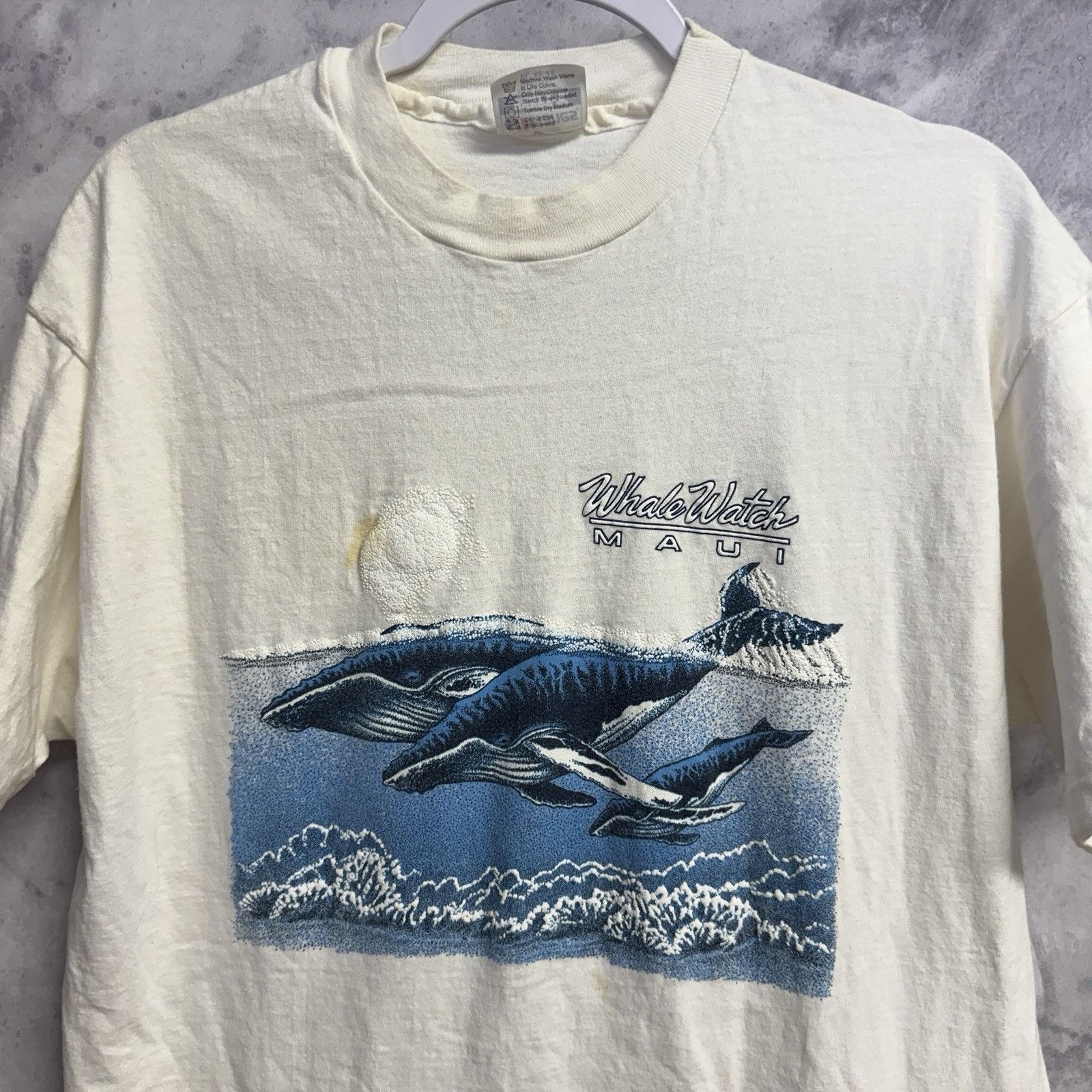 Vintage Vintage Whale Watch Maui Hawaii T Shirt White 90s Size US XL / EU 56 / 4 - 1 Thumbnail