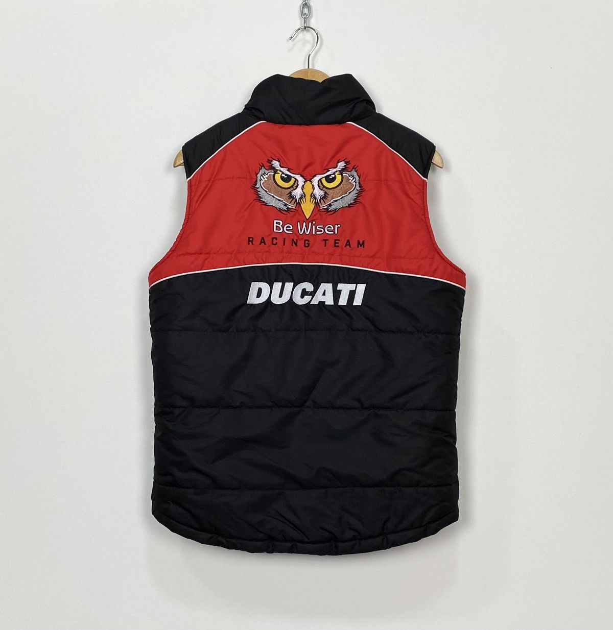 Other Official PBM Be Wiser Ducati Sleeveless Jacket Size S Black Size US S / EU 44-46 / 1 - 14 Thumbnail