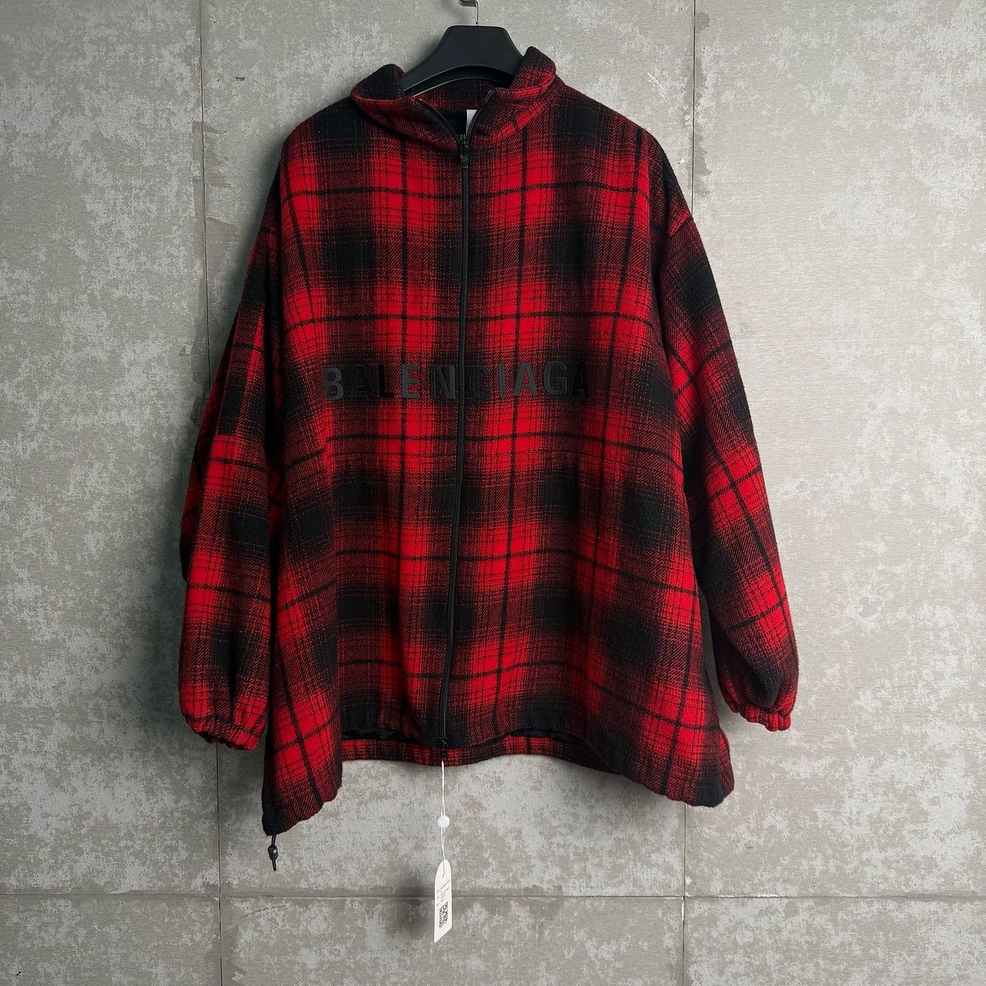 Balenciaga Balenciaga Plaid Zip-up Jacket Size 46 Size US S / EU 44-46 / 1 - 1 Thumbnail