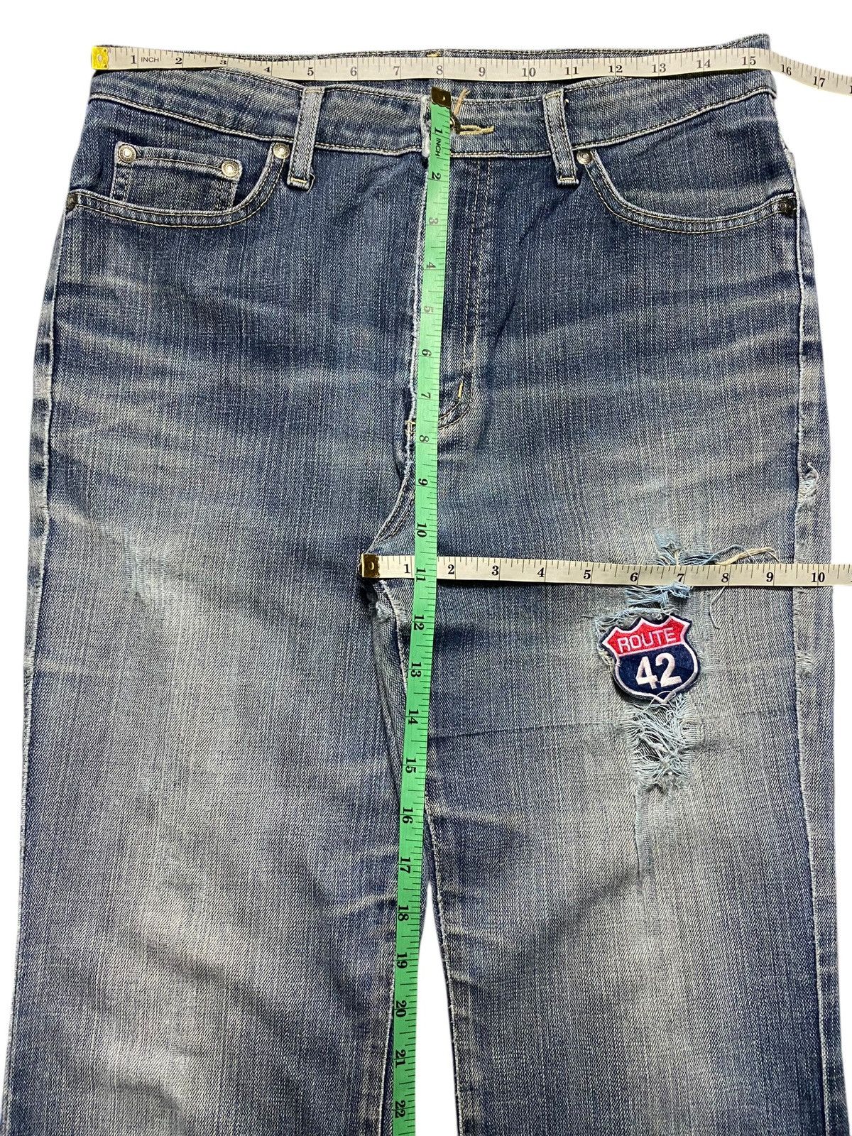 Edwin Vintage Edwin 4002 Distressed Patched Trash Bootcut Jeans Size US 31 - 14 Thumbnail