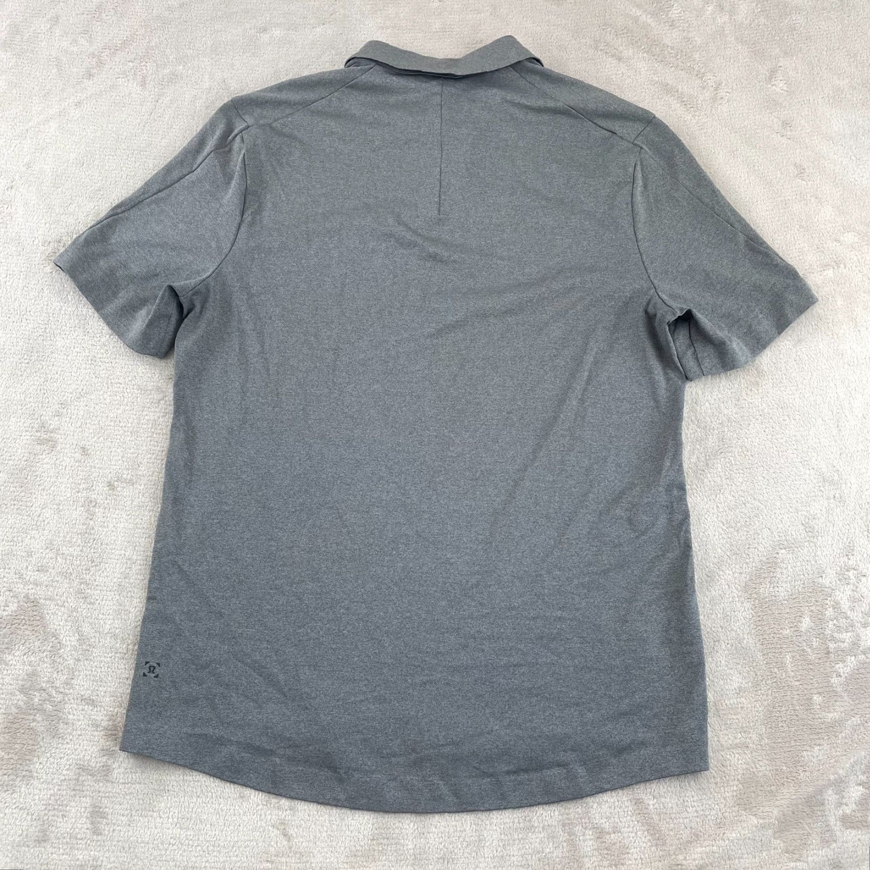 Lululemon Lululemon Capacity Polo Men Medium Grey Short Sleeve Wicking Performance Active Size US M / EU 48-50 / 2 - 5 Thumbnail