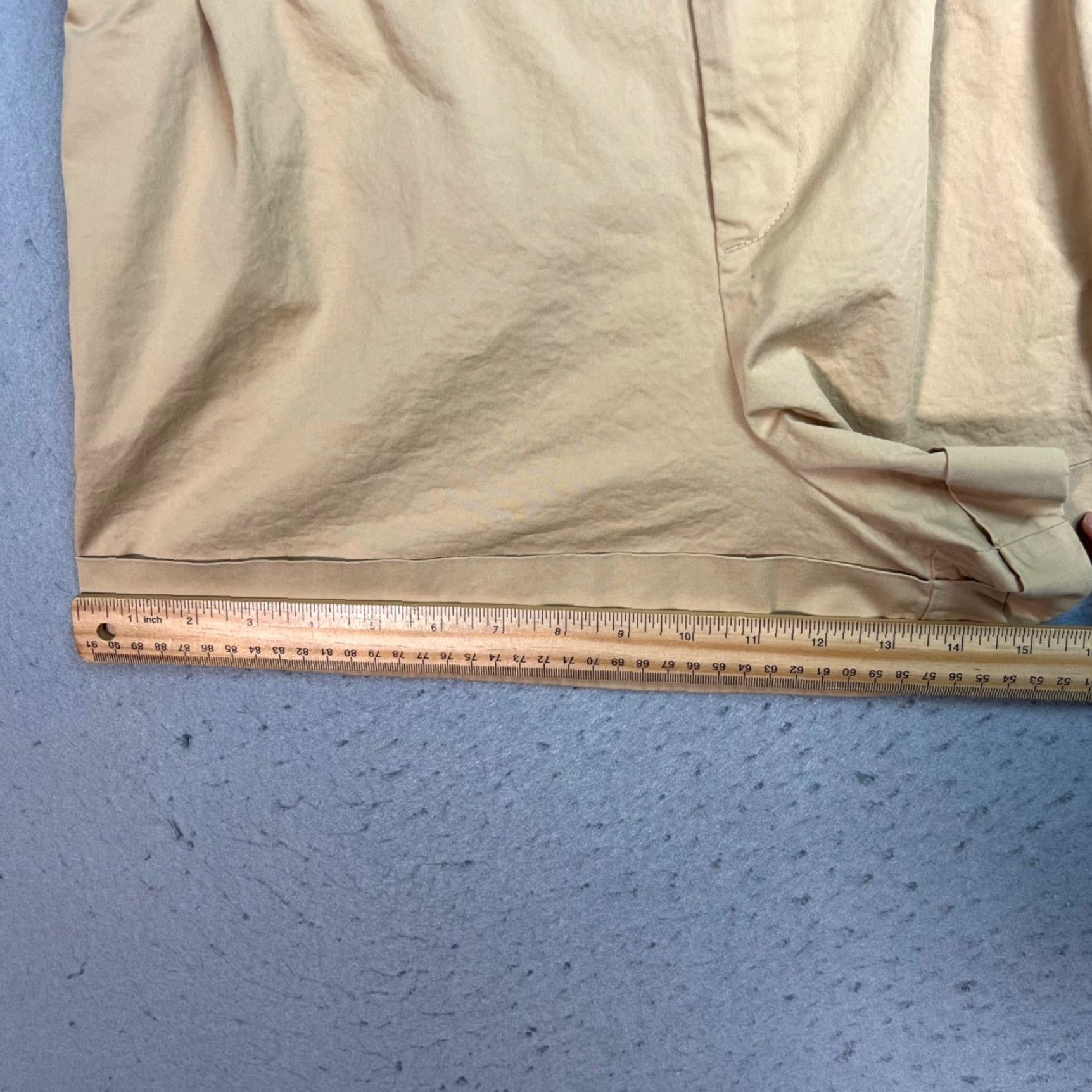 Zara Zara Chino Shorts Shirt Womens Beige Cotton Blend Regular Pockets 3in Inseam. Size 32" / US 10 / IT 46 - 7 Thumbnail