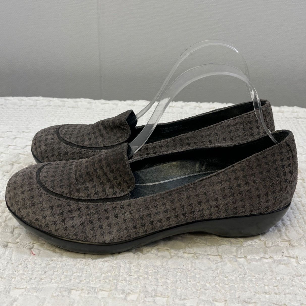Dansko Dansko Women's Grey Shoes/Slip-ons/1.5In. Heel Sz 40 SKU 461 Size US 10 / IT 40 - 4 Thumbnail