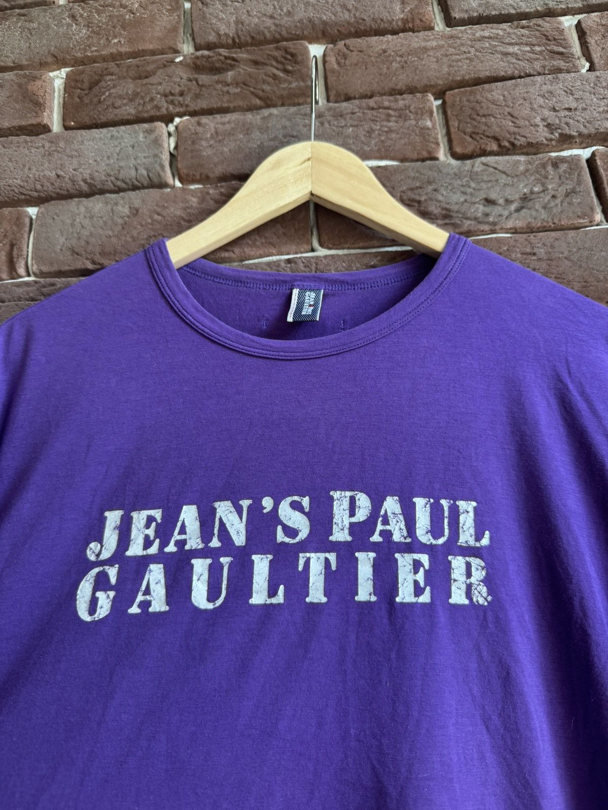 Jean Paul Gaultier VINTAGE JEAN PAUL GAULTIER Cracked LOGO T-SHIRT TEE Purple Size XL / US 12-14 / IT 48-50 - 2 Thumbnail