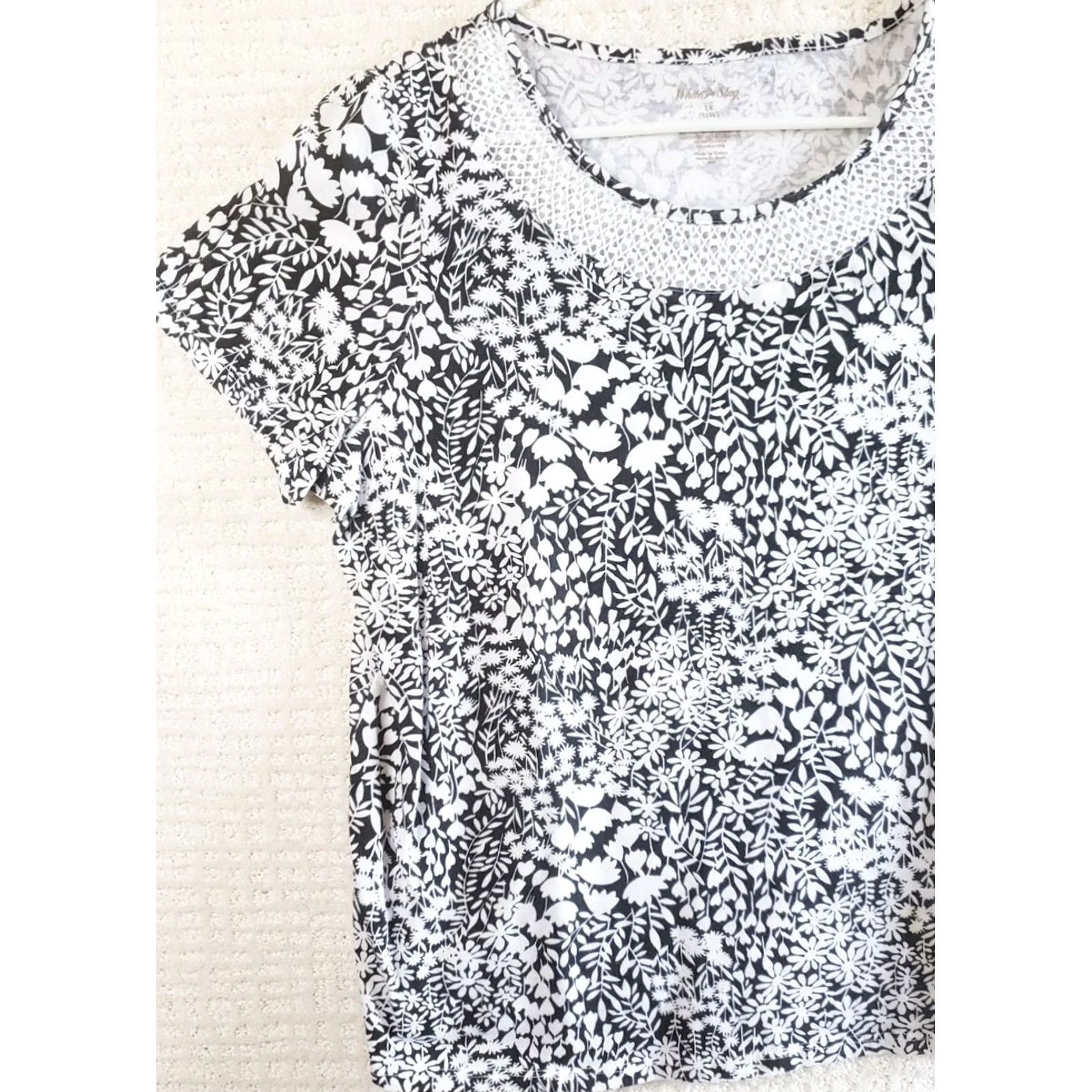 Vintage White Stag Women’s Blouse 1X Floral Round Crochet Neck Bell Sleeve Top Black White Shirt Ladies Tunic Summer Spring Fall Size XL / US 12-14 / IT 48-50 - 4 Thumbnail