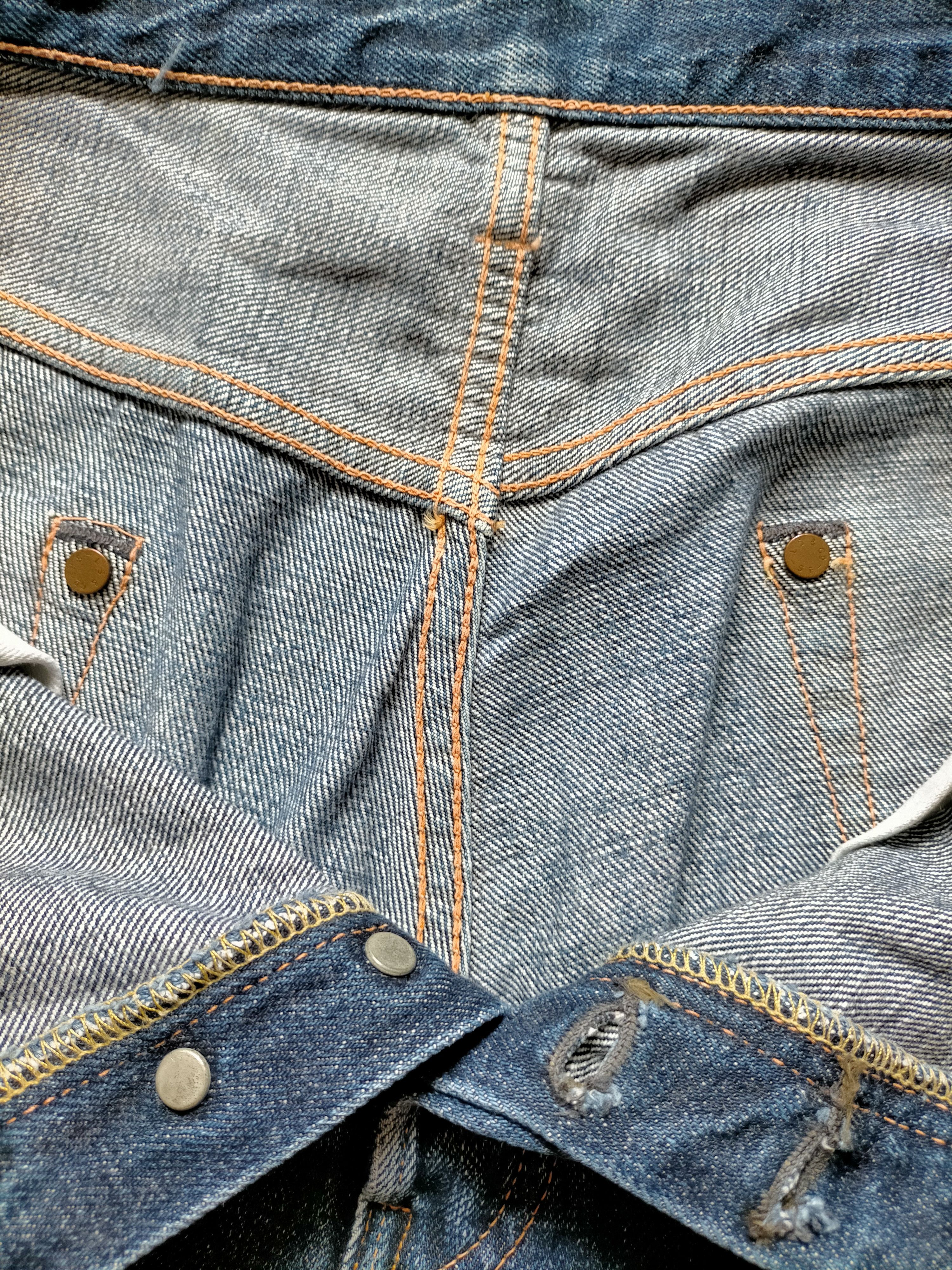 Levi's Vintage Clothing Vintage Levis 501xx Big E Selvedge Jeans Size US 35 - 21 Thumbnail