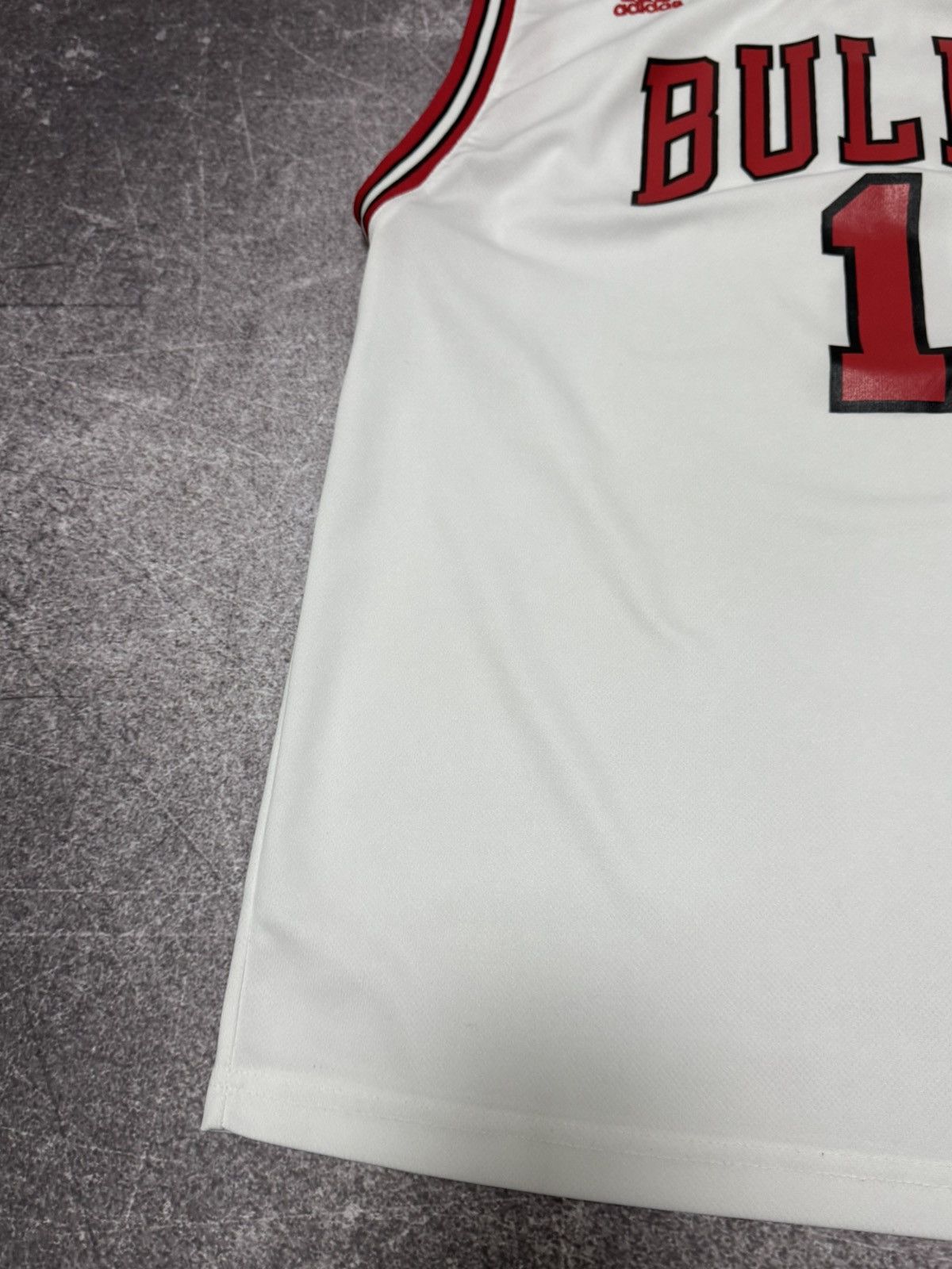 Adidas Adidas ROSE Chicago Bulls Jersey 2012 Size US XL / EU 56 / 4 - 8 Thumbnail