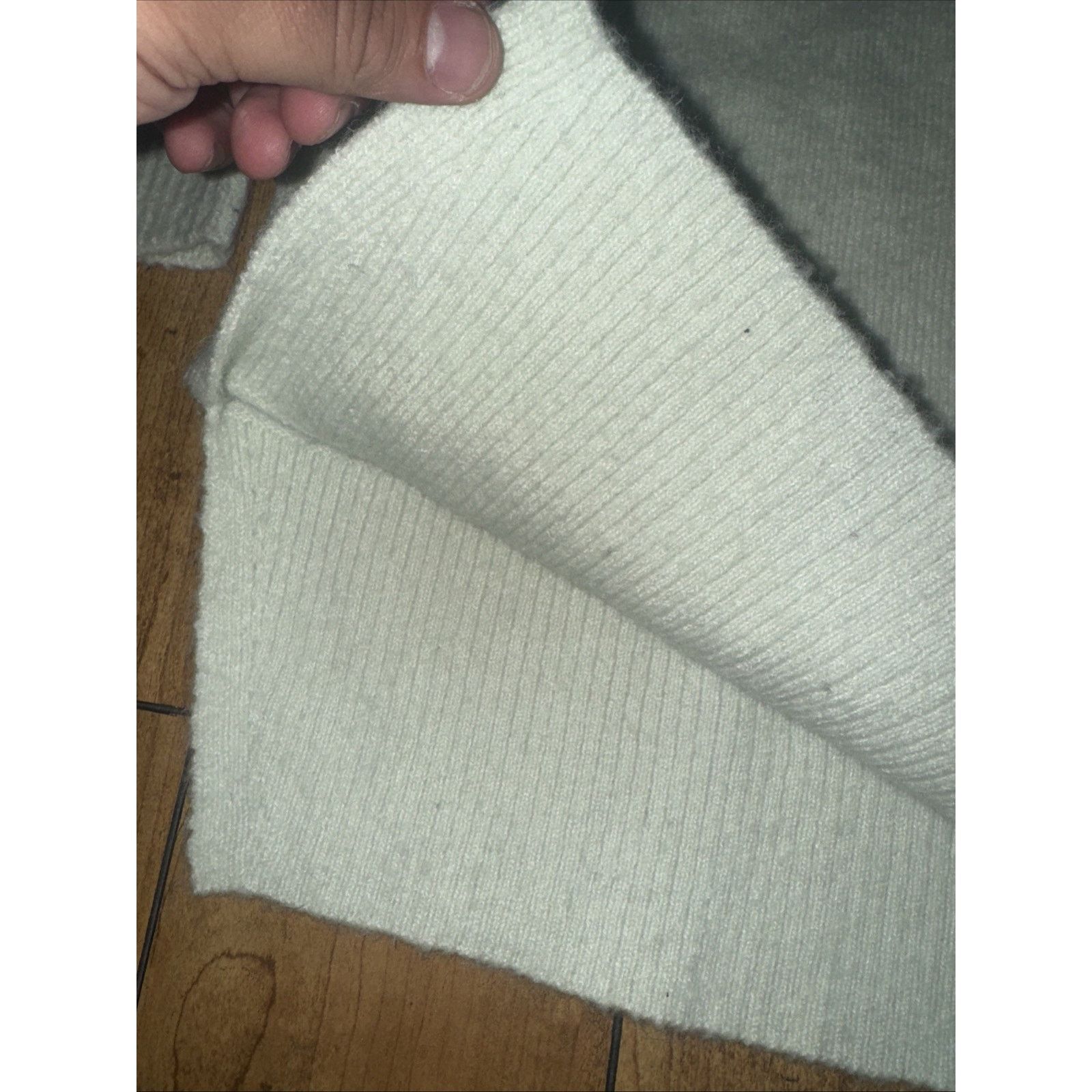 J.Crew × Vintage J.Crew V-Neck Sweater Mint Women’s S Relaxed Fit Lightweight Size S / US 4 / IT 40 - 3 Thumbnail