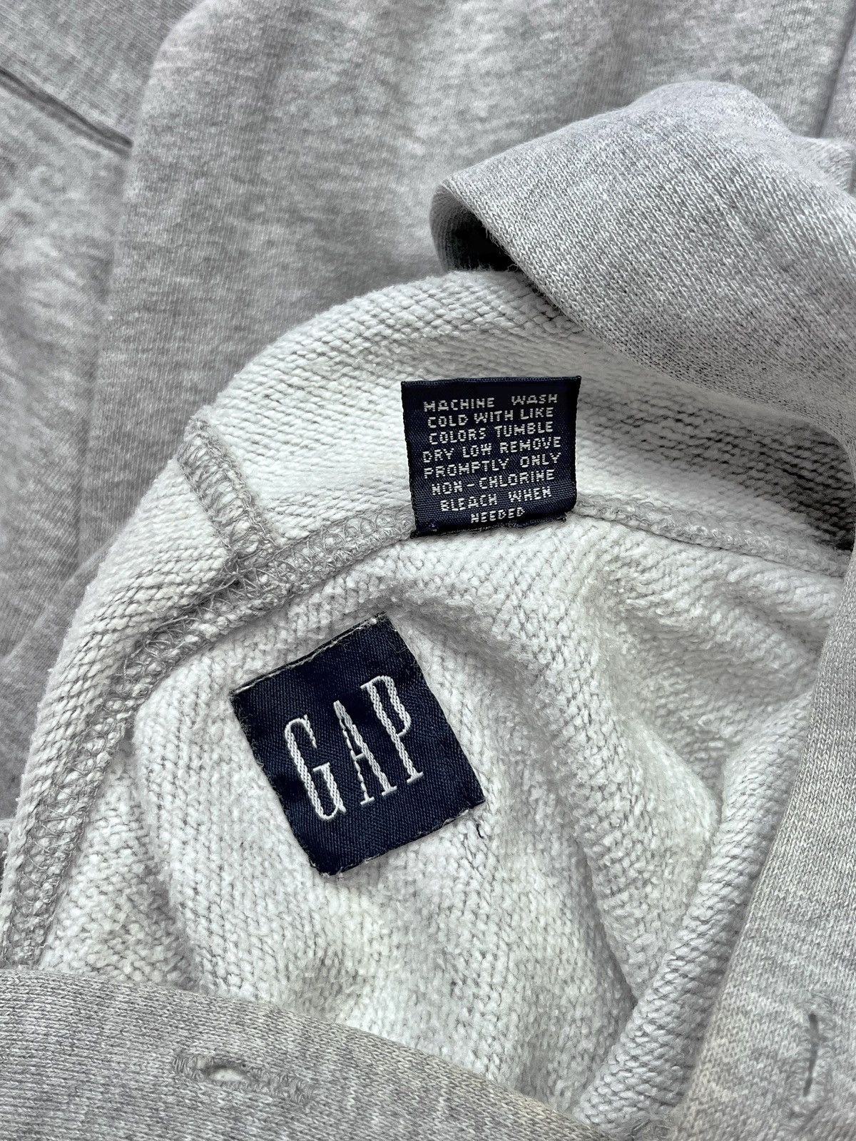 Gap Y2K GAP Athletic Big Embroidery Vintage Pullover Hoodie Size US XL / EU 56 / 4 - 7 Thumbnail